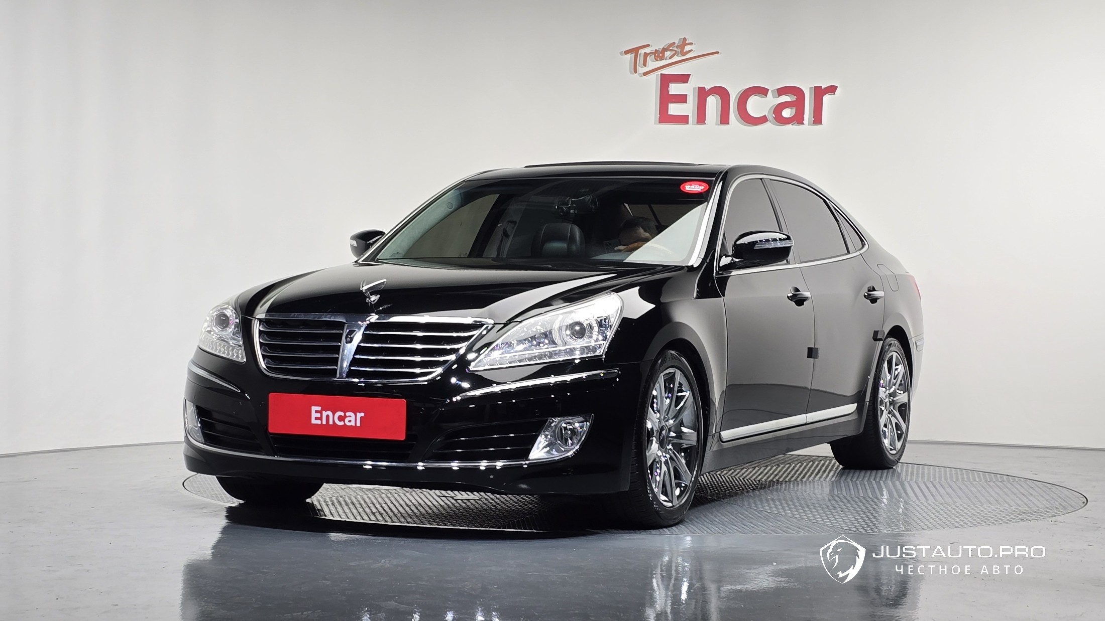 Автомобиль Hyundai Equus