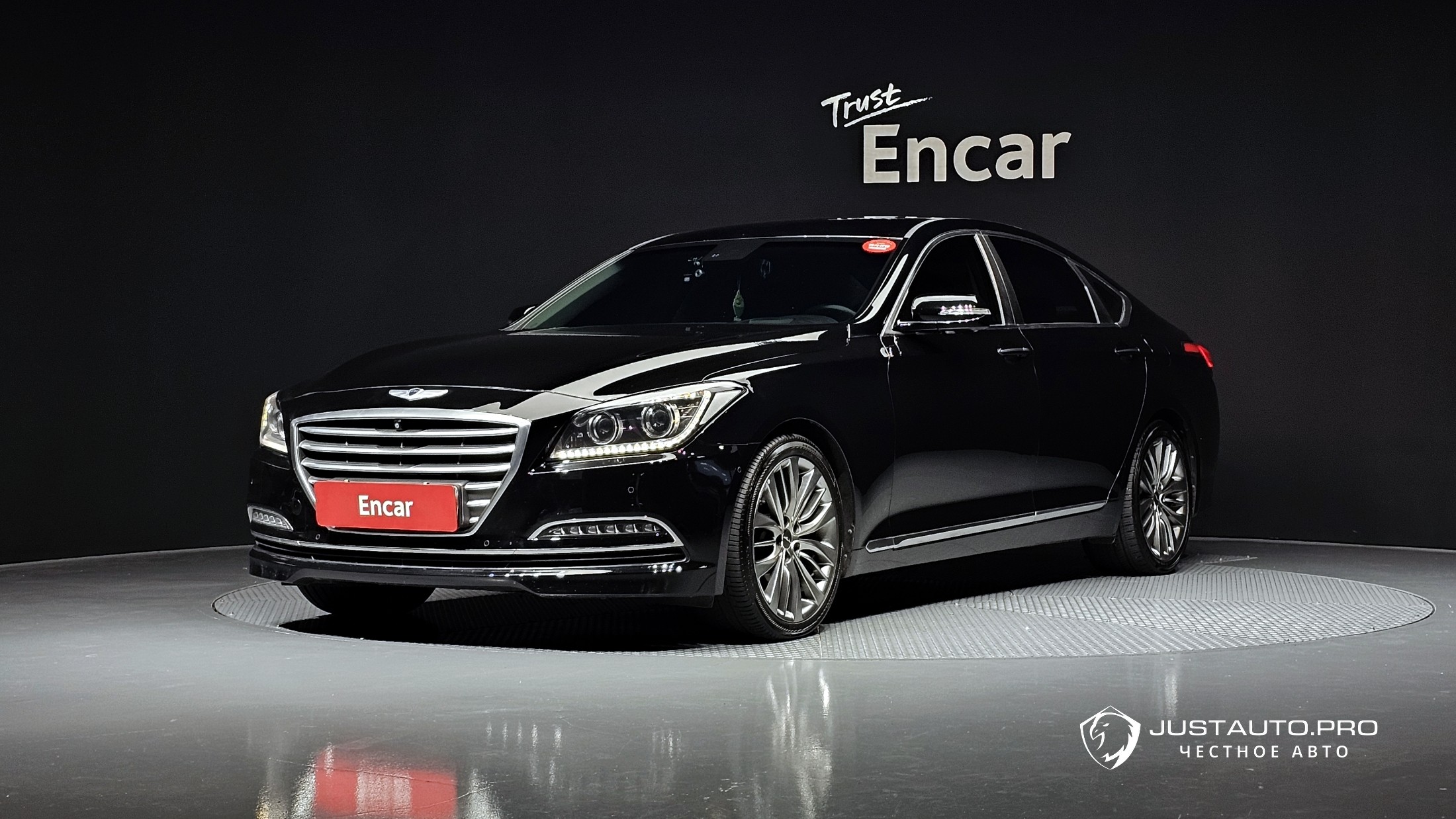 Автомобиль Hyundai Genesis