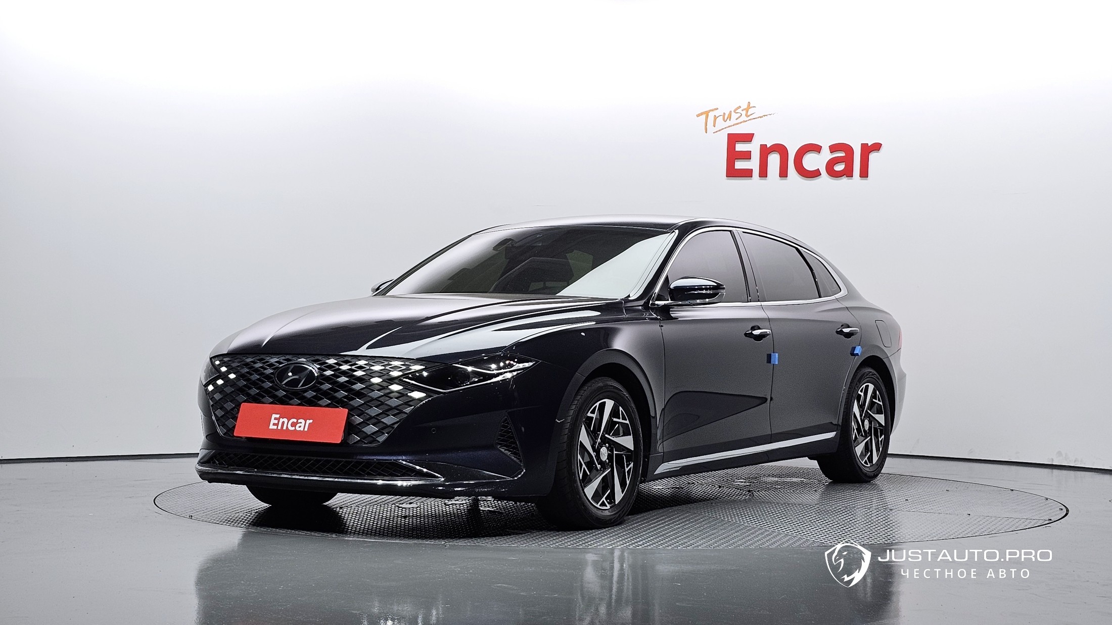 Автомобиль Hyundai Grandeur