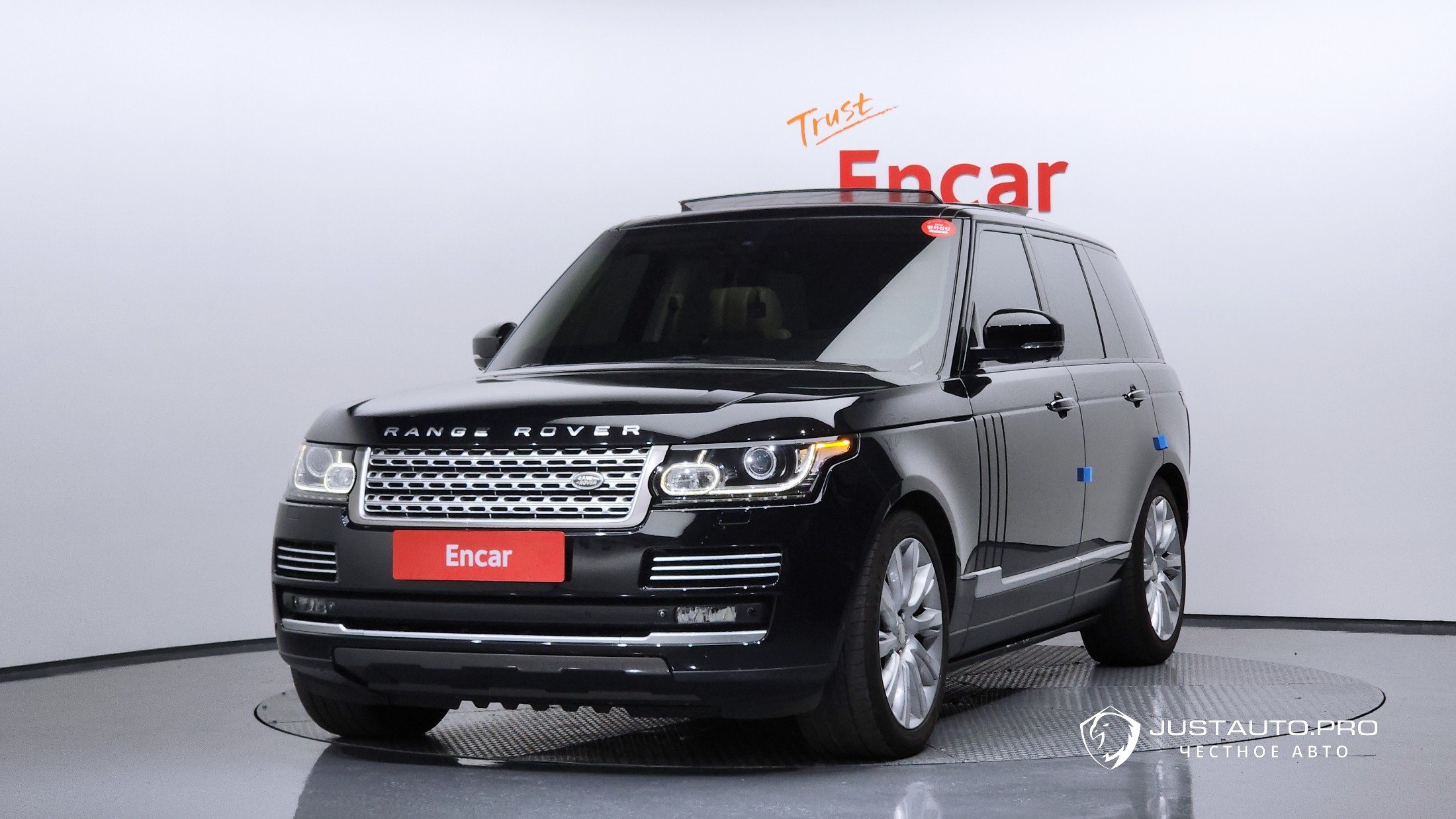 Автомобиль Land Rover Range Rover