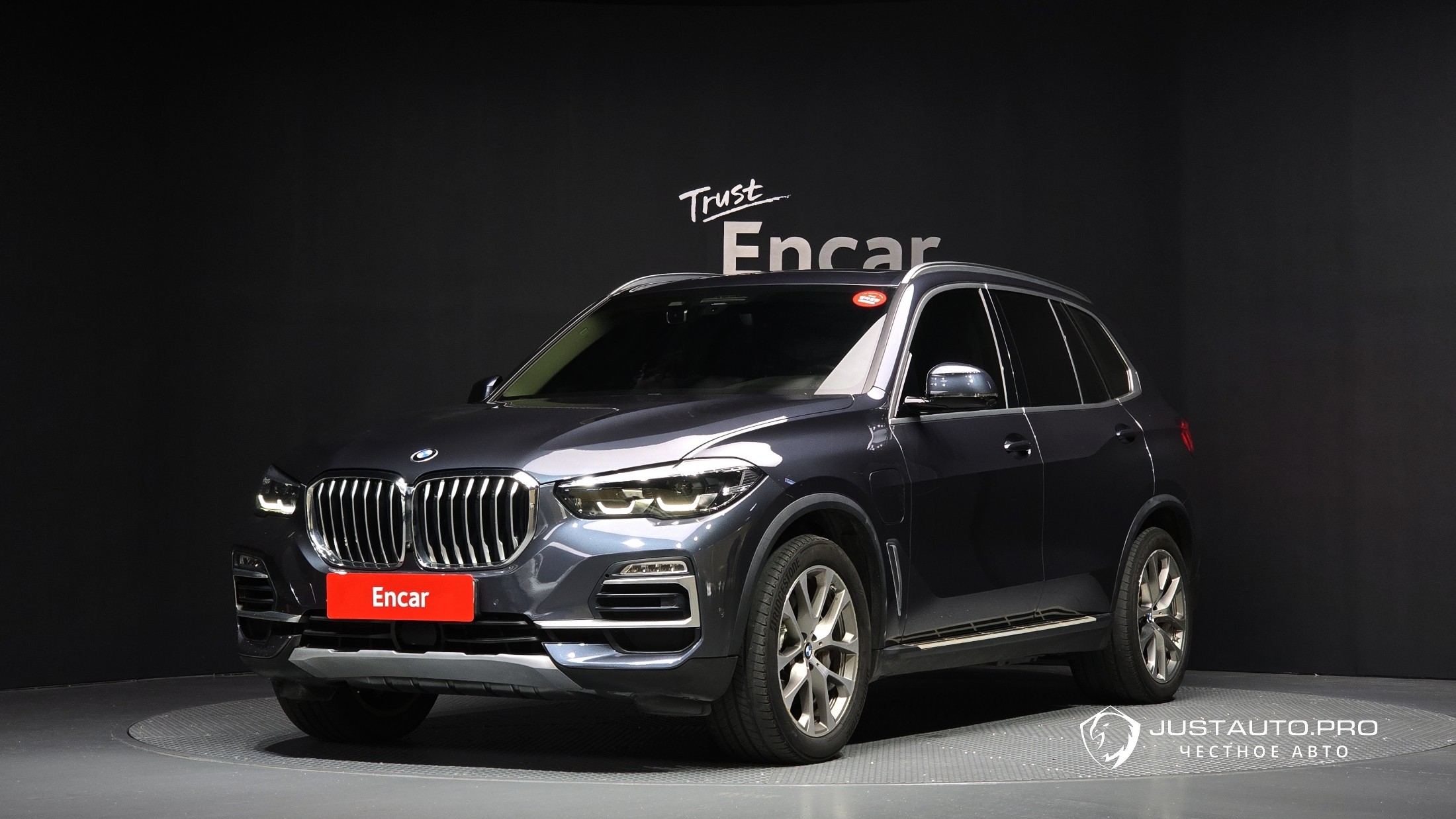 Автомобиль BMW X5