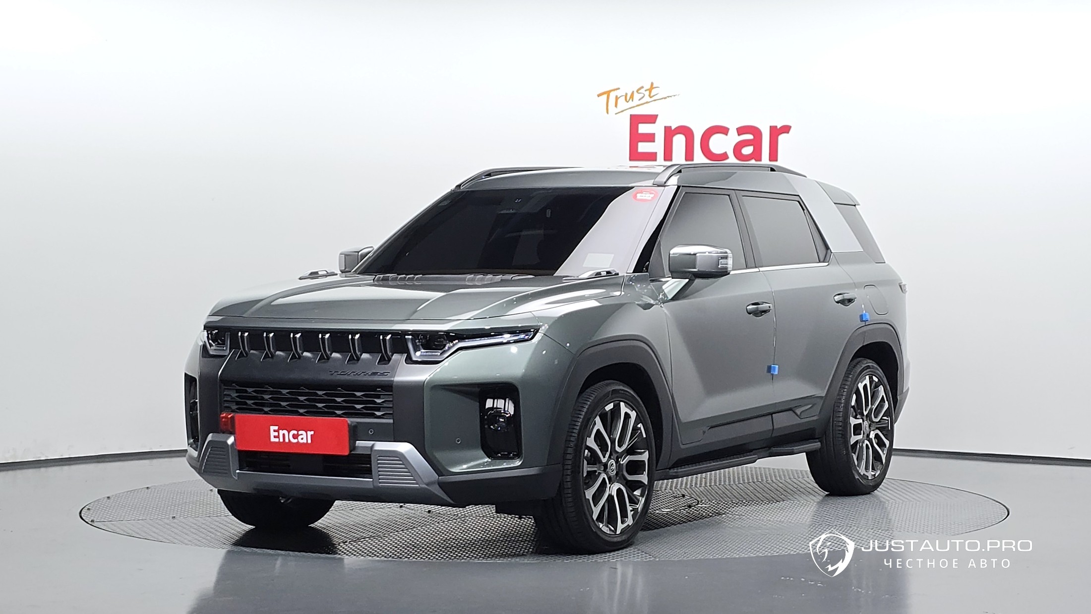 Автомобиль KG_Mobility_Ssangyong Torres