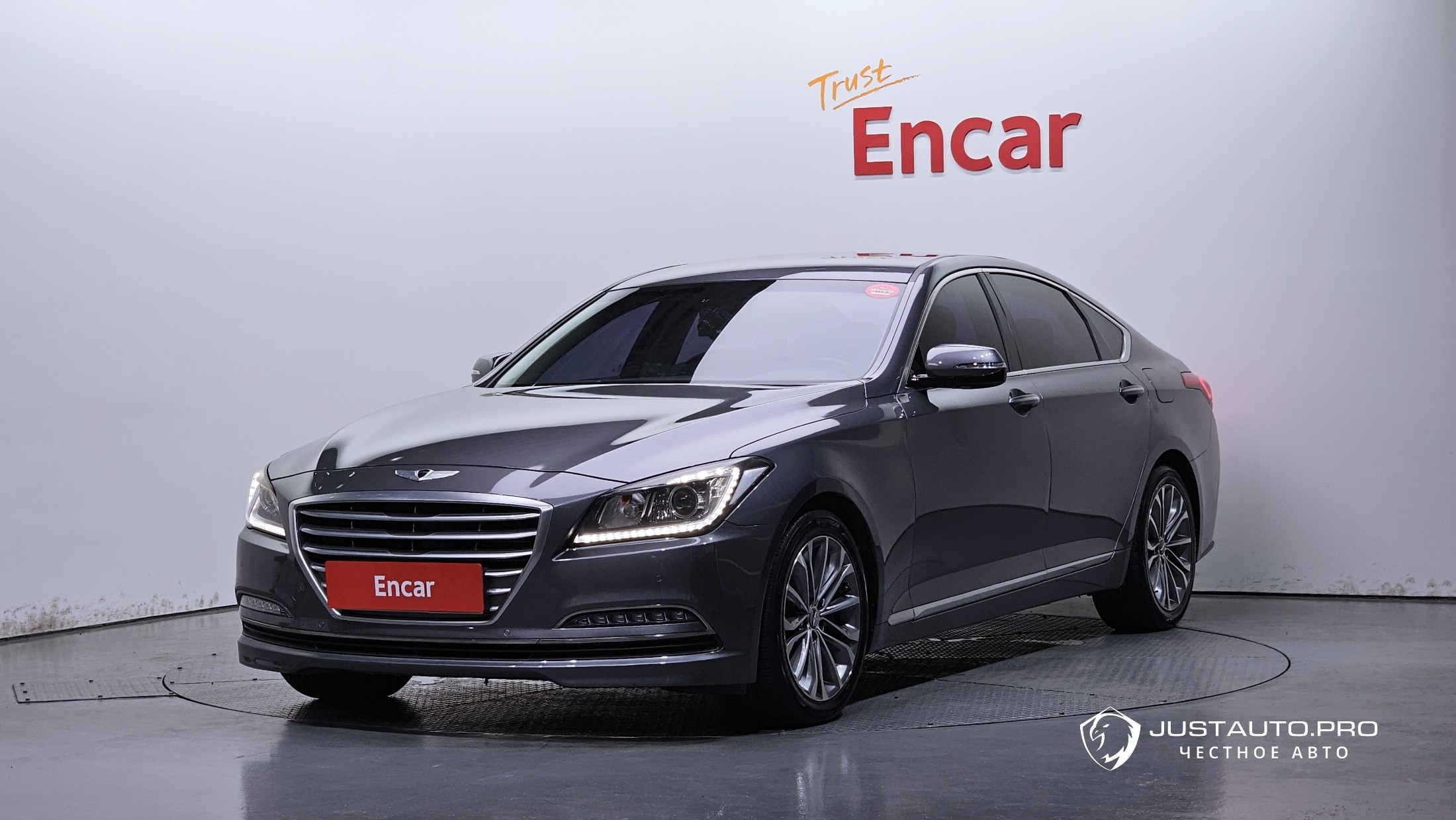 Автомобиль Hyundai Genesis