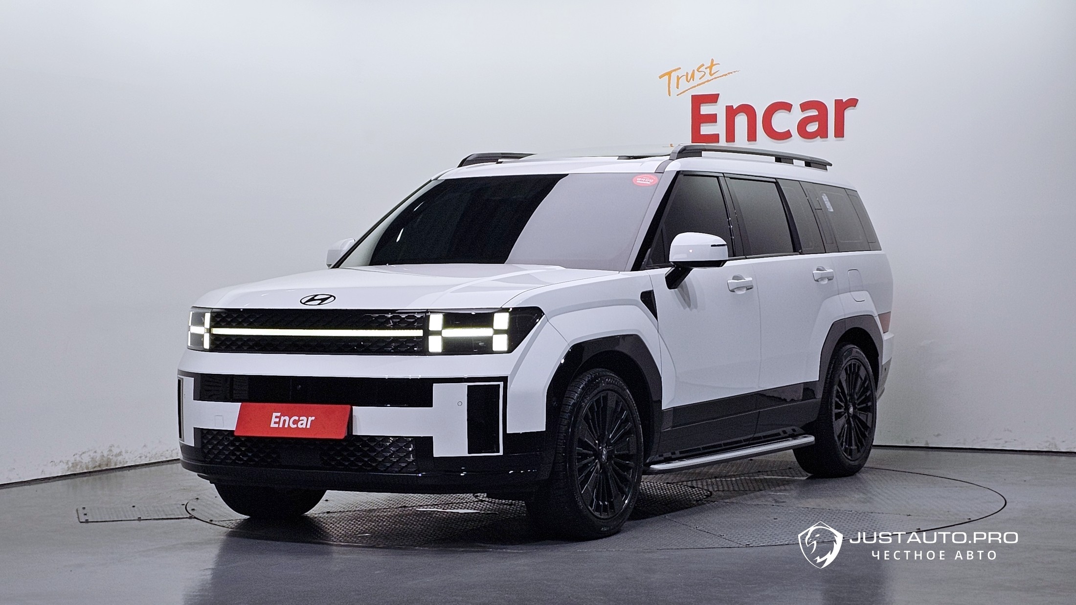 Автомобиль Hyundai Santafe