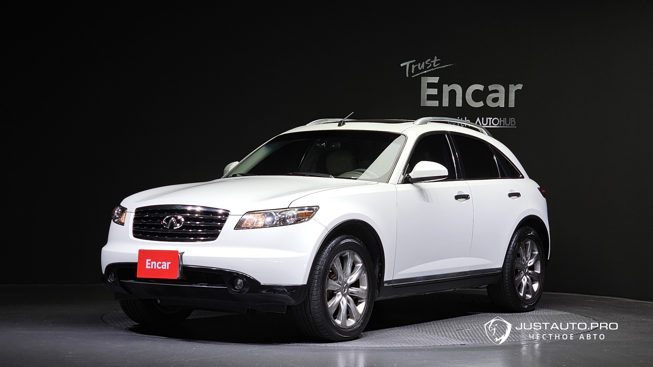 Автомобиль Infiniti FX