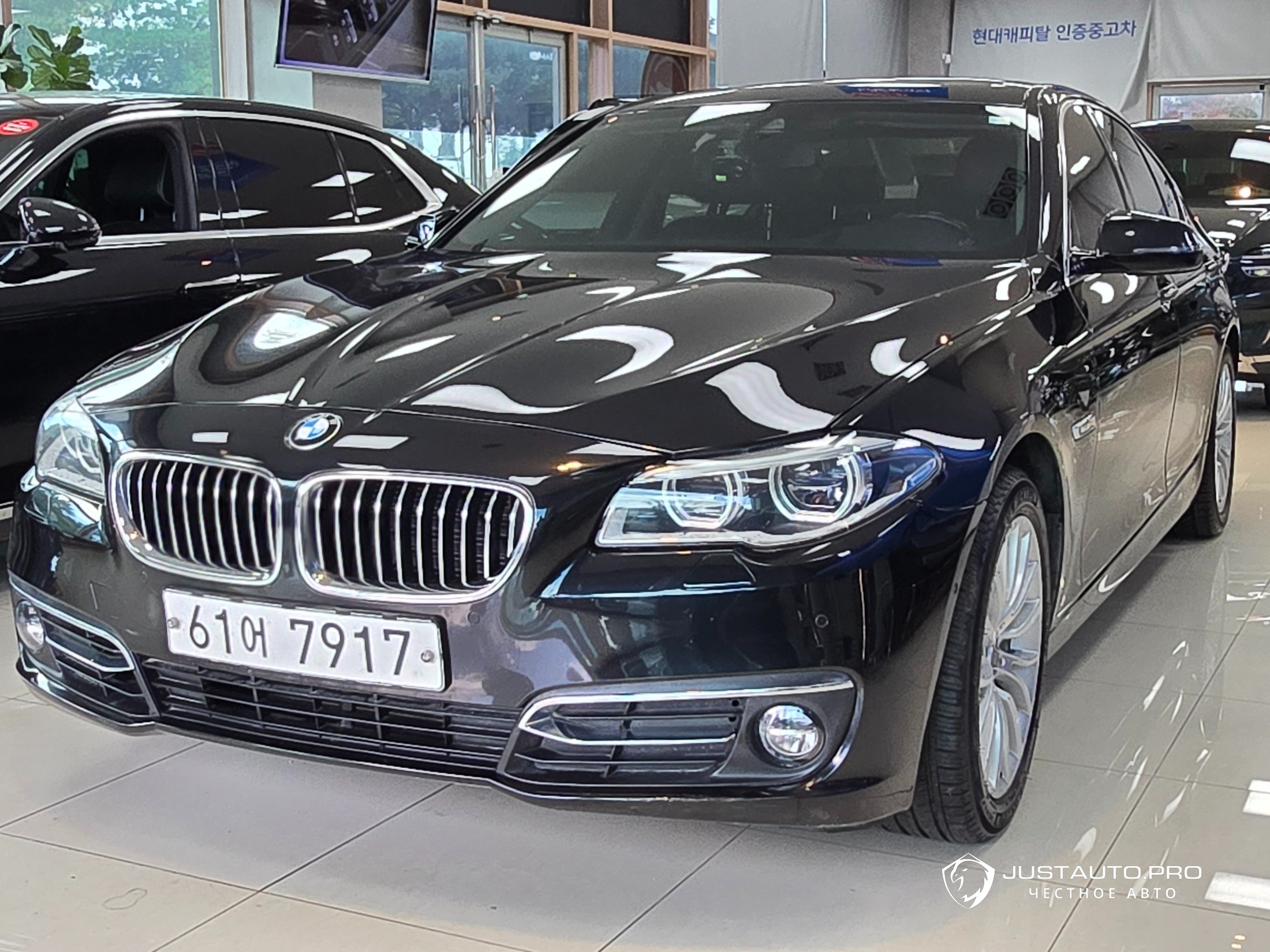 Автомобиль BMW 5-Series