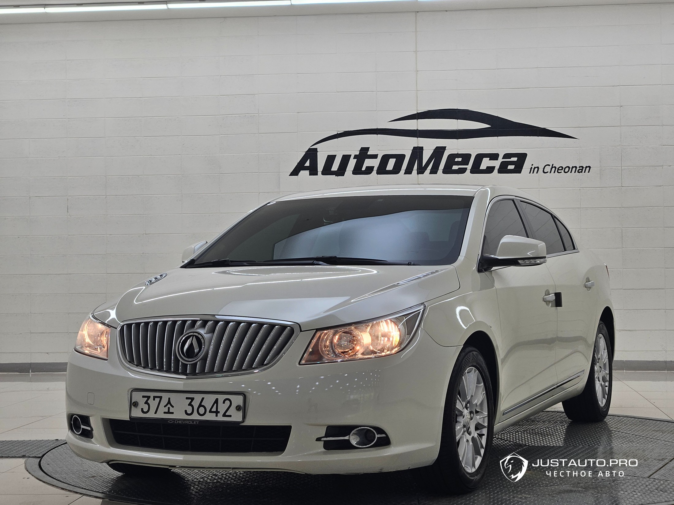 Автомобиль ChevroletGMDaewoo Alpheon