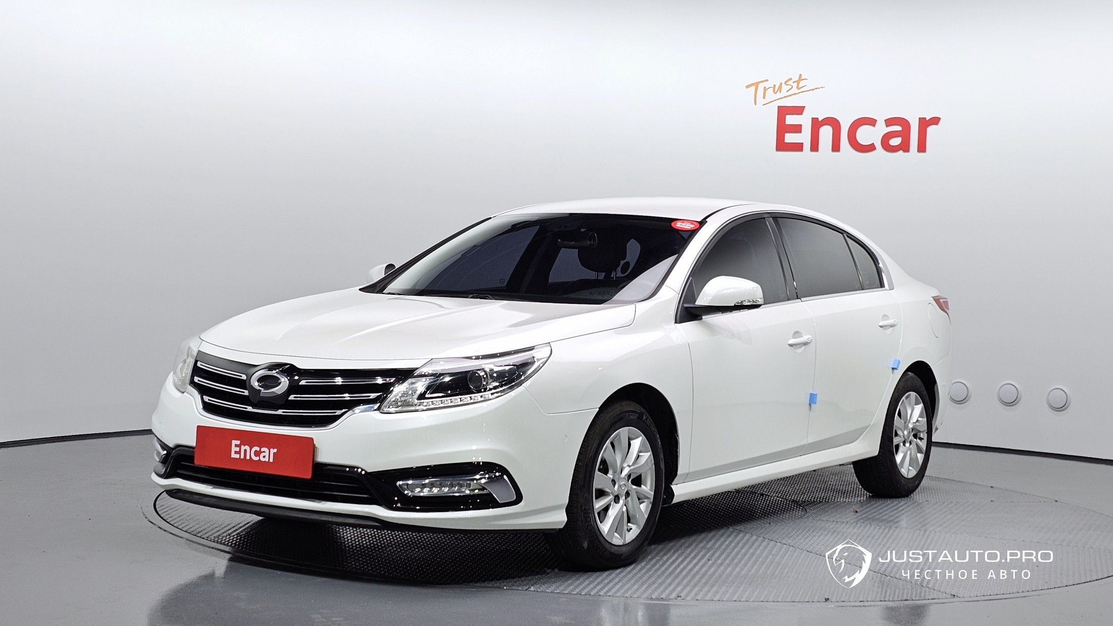 Автомобиль Renault-KoreaSamsung SM5 