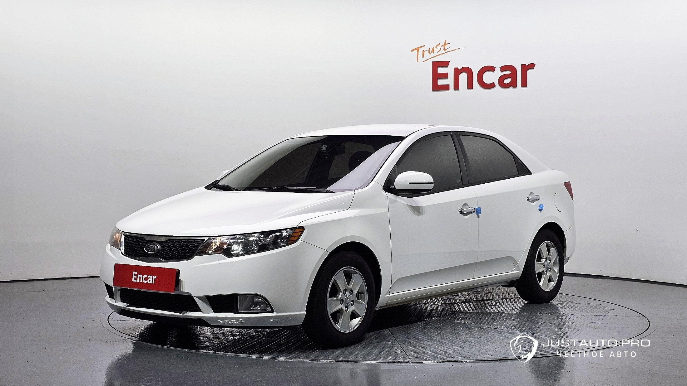 Автомобиль Kia Porte