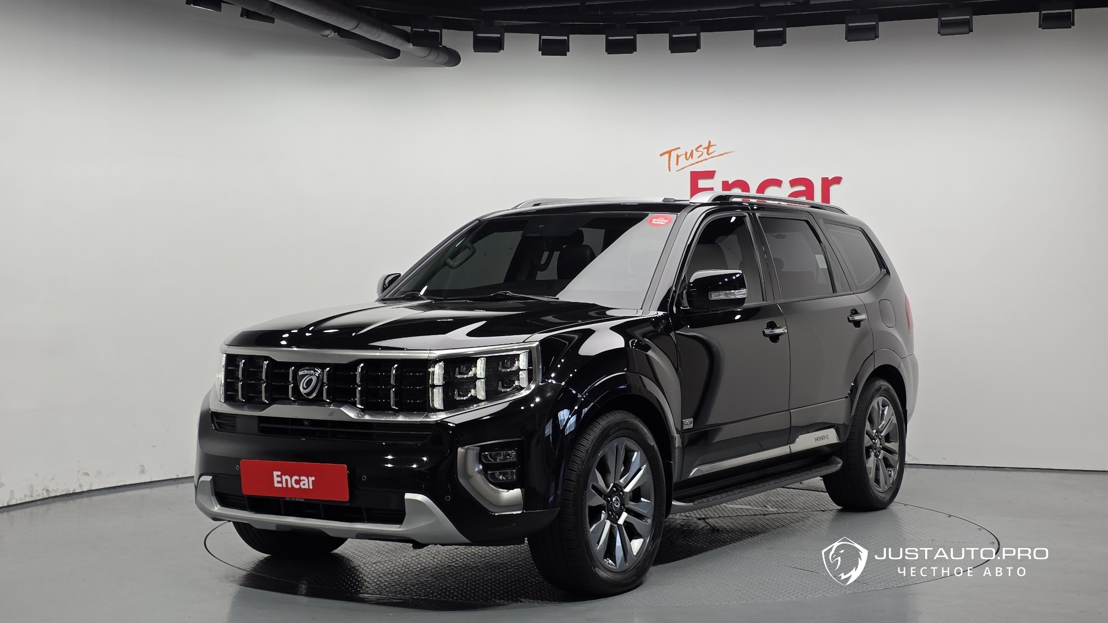 Автомобиль Kia Mohave