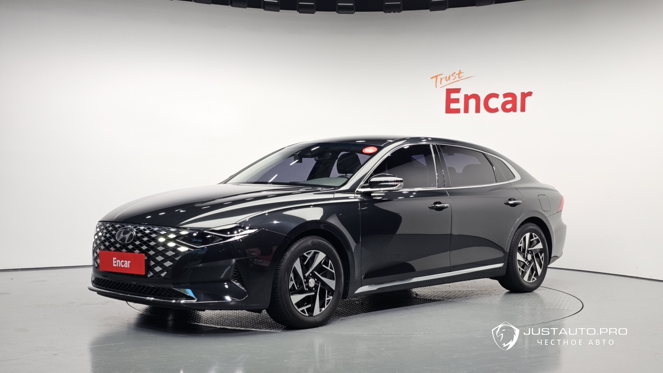 Автомобиль Hyundai Grandeur