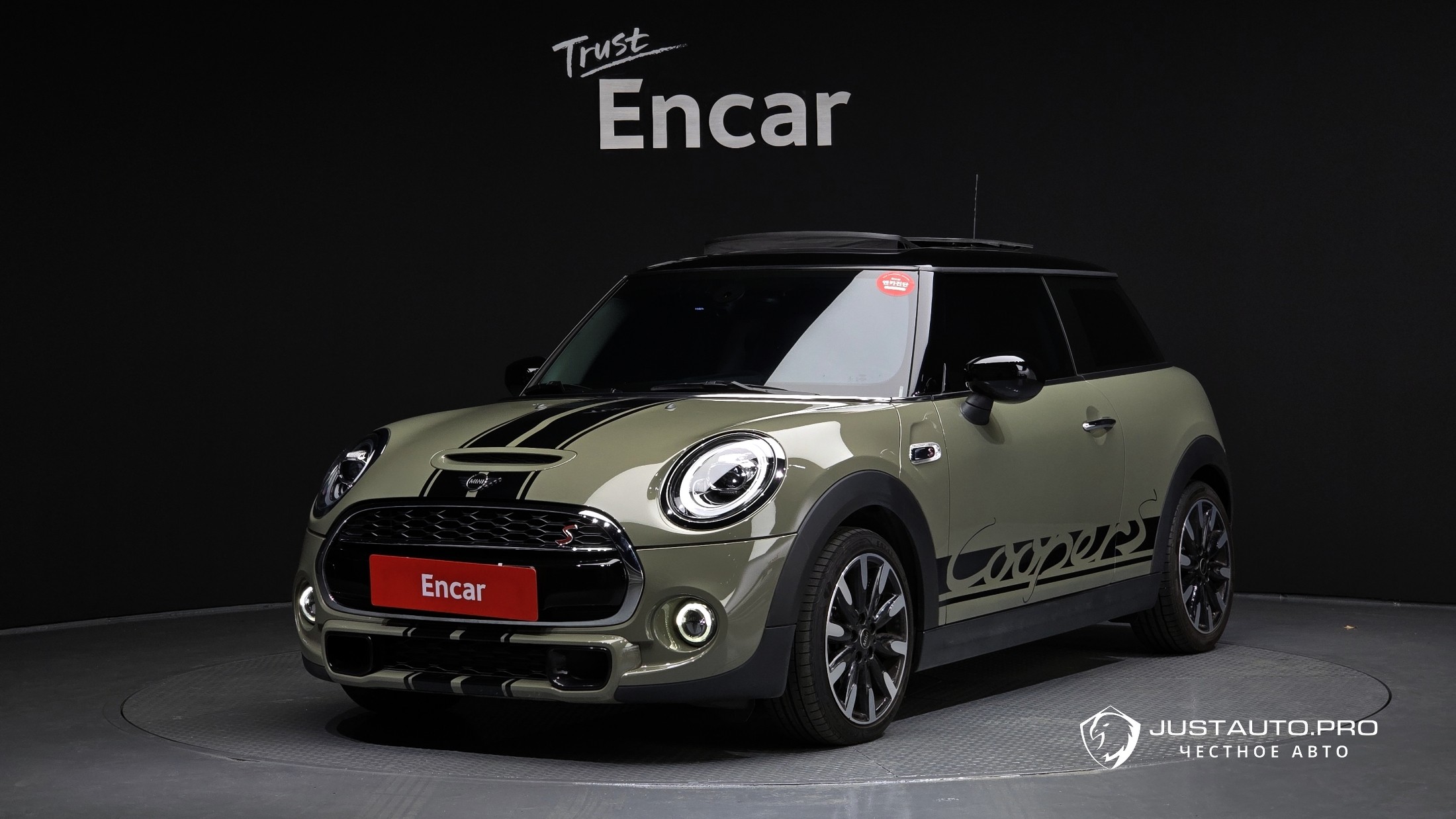 Автомобиль Mini Cooper