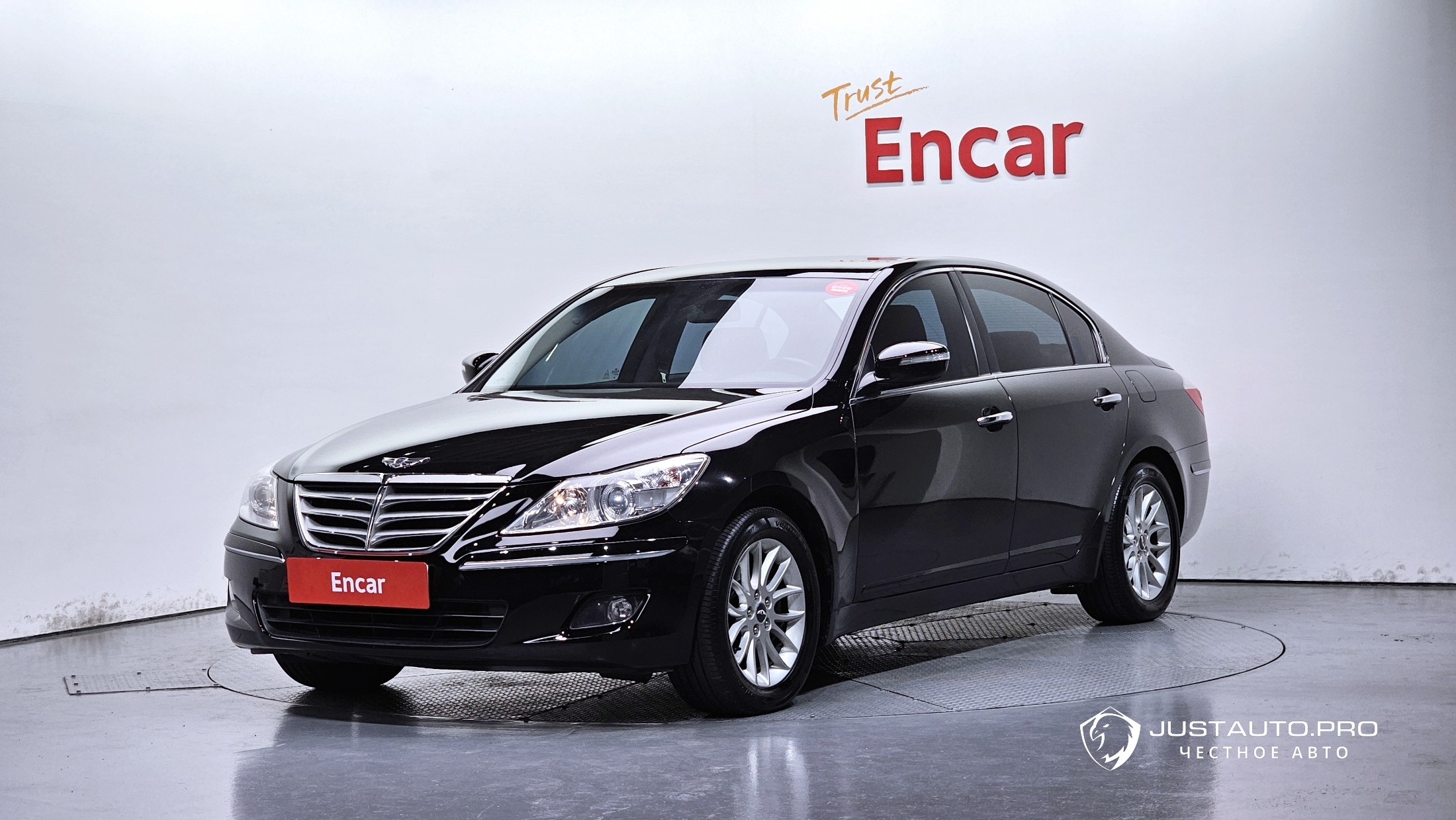 Автомобиль Hyundai Genesis