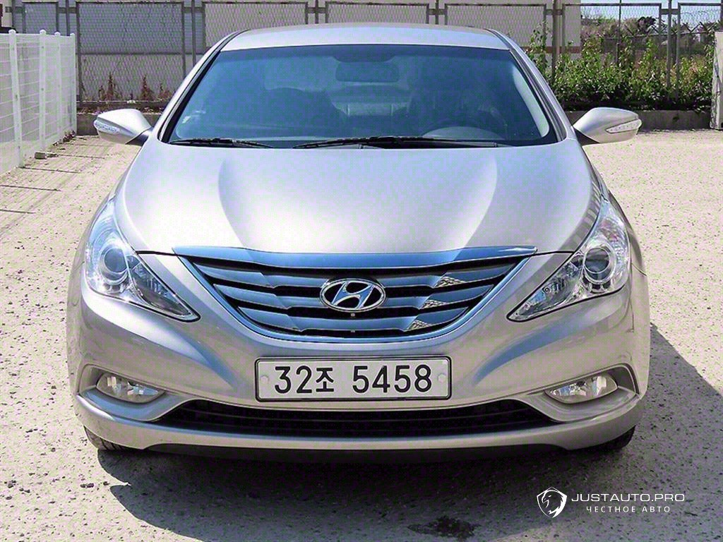 Автомобиль Hyundai Sonata