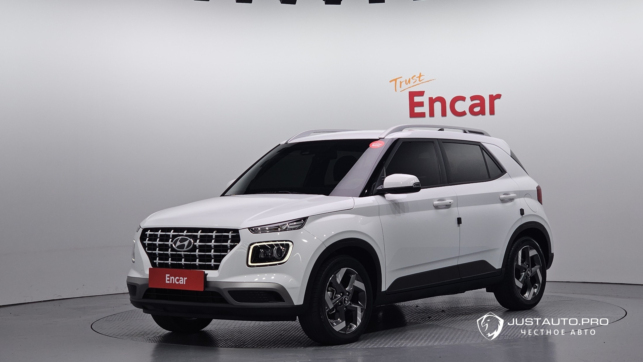 Автомобиль Hyundai Venue