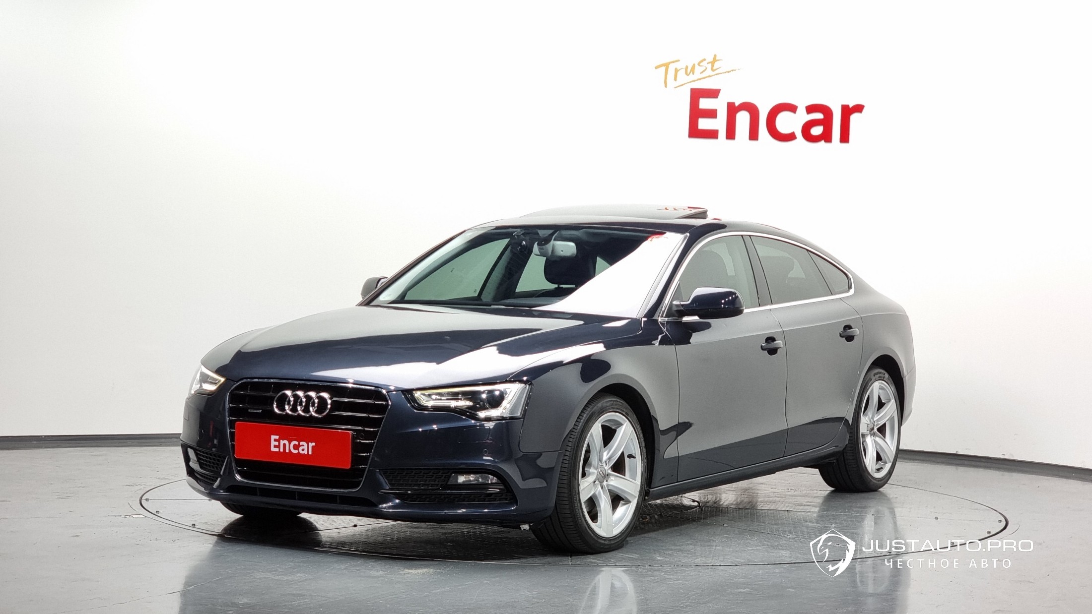 Автомобиль Audi A5
