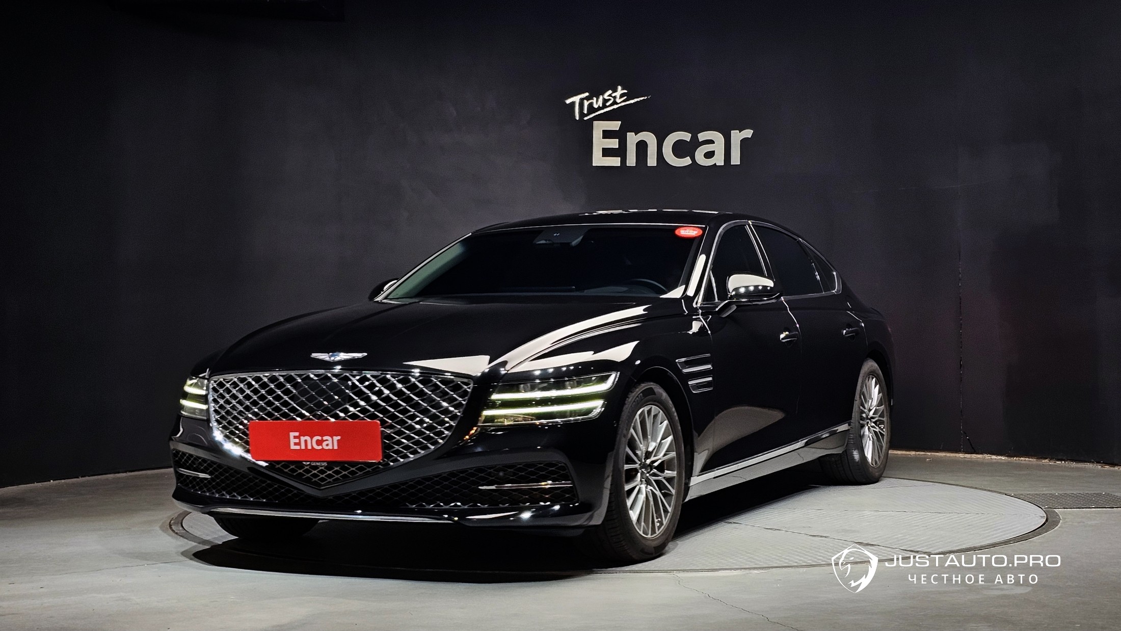 Автомобиль Genesis G80