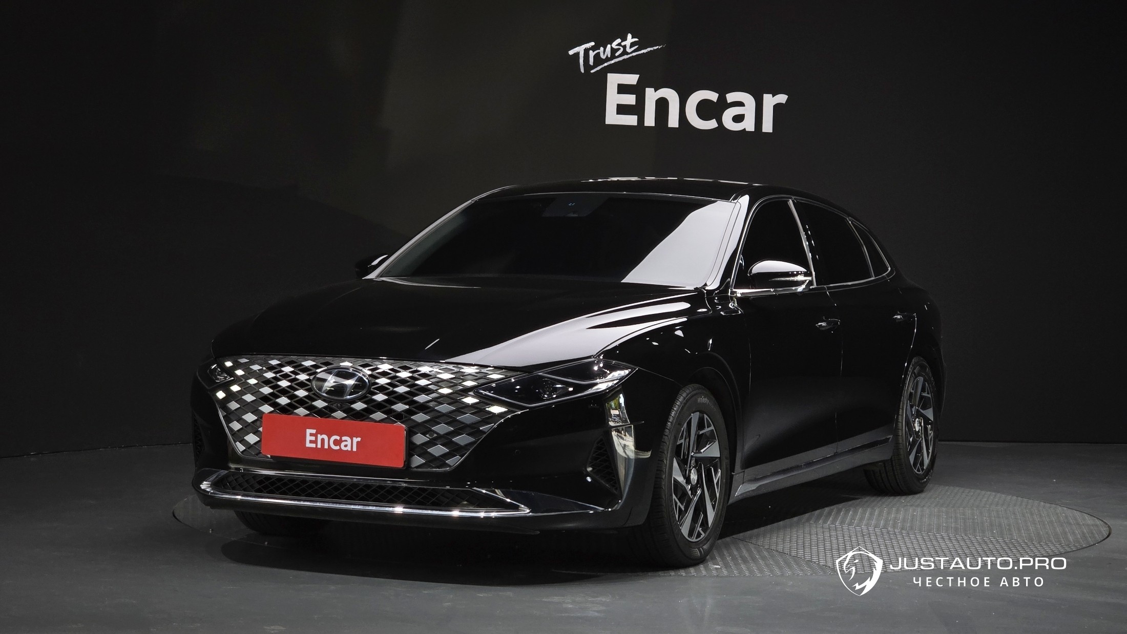 Автомобиль Hyundai Grandeur