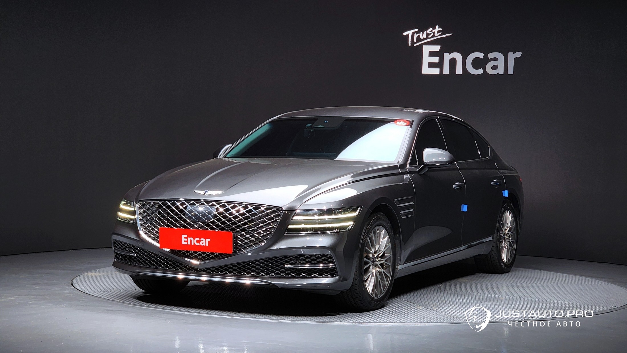 Автомобиль Genesis G80