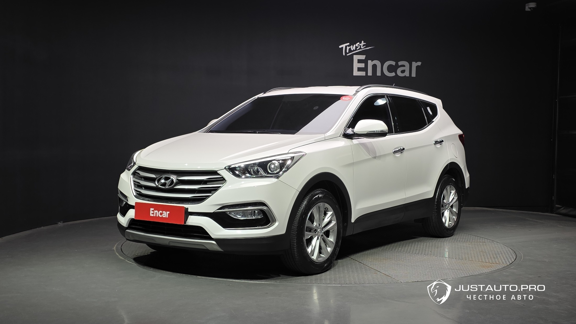 Автомобиль Hyundai Santafe