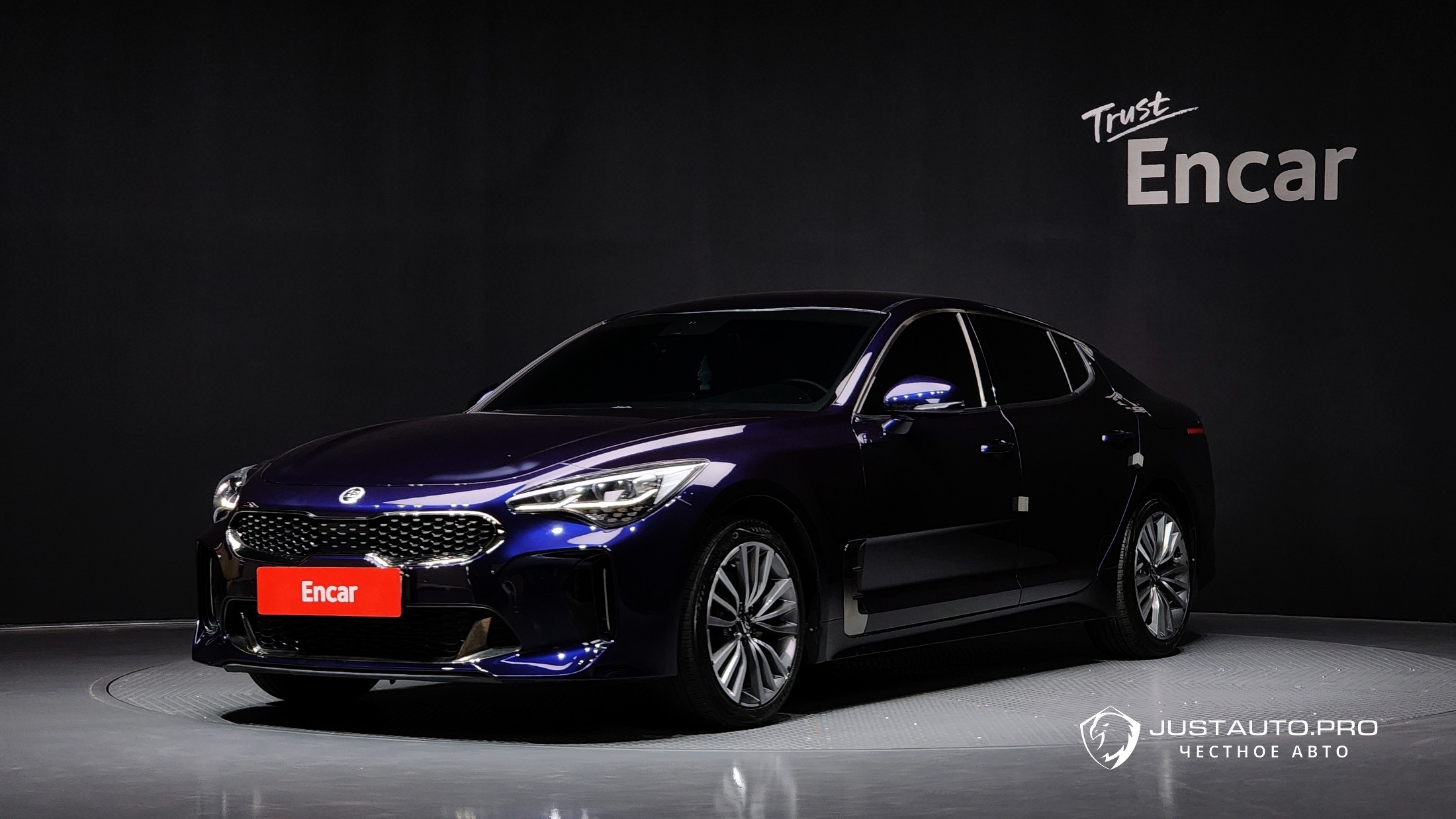 Автомобиль Kia Stinger