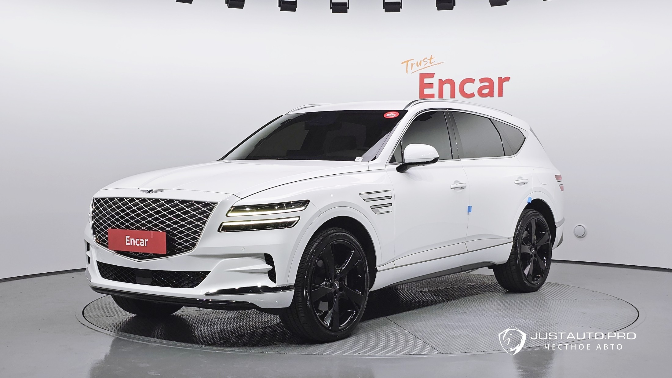 Автомобиль Genesis GV80