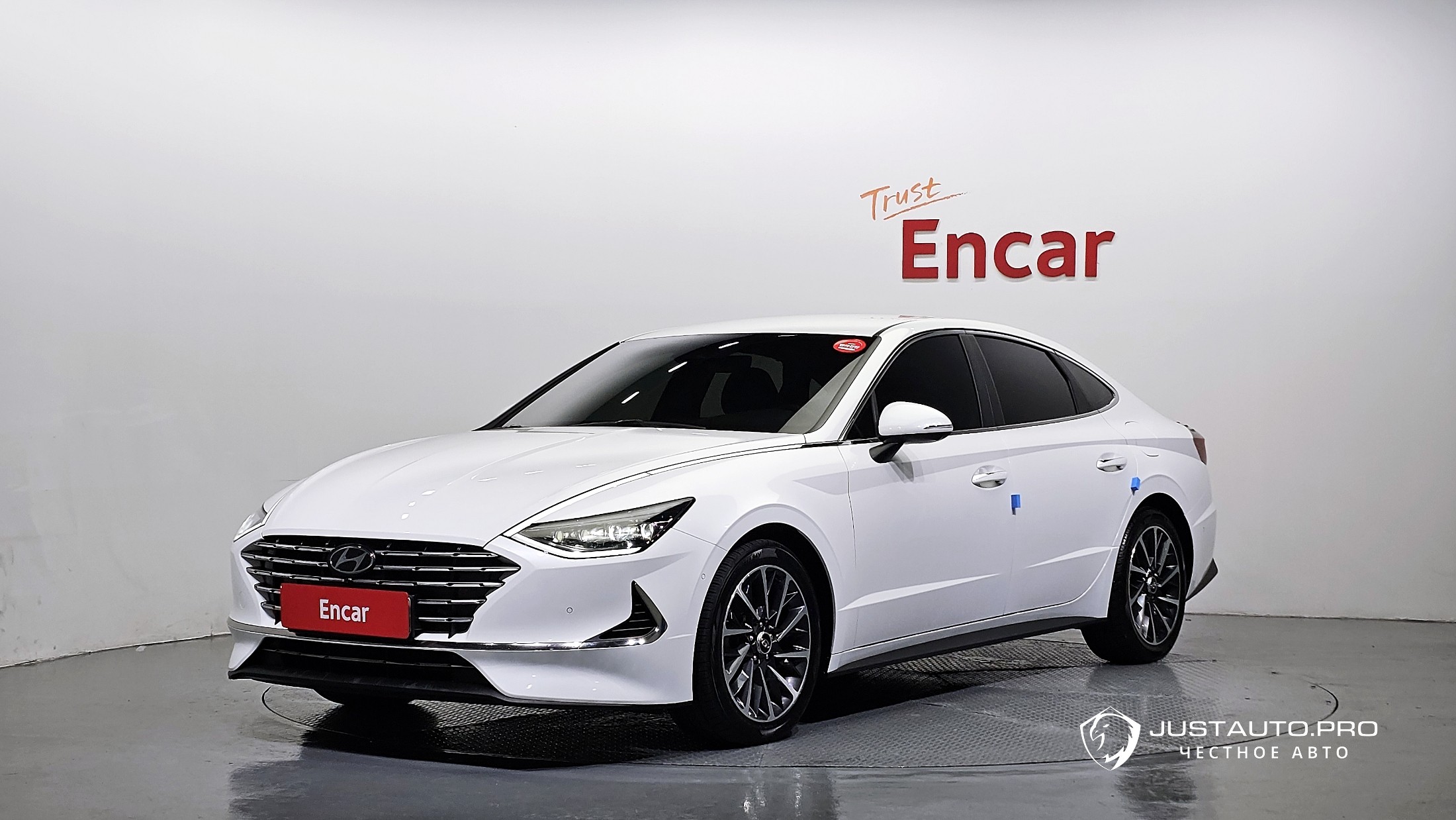 Автомобиль Hyundai Sonata