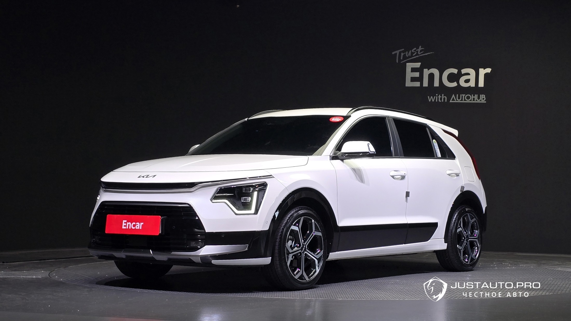 Автомобиль Kia Niro