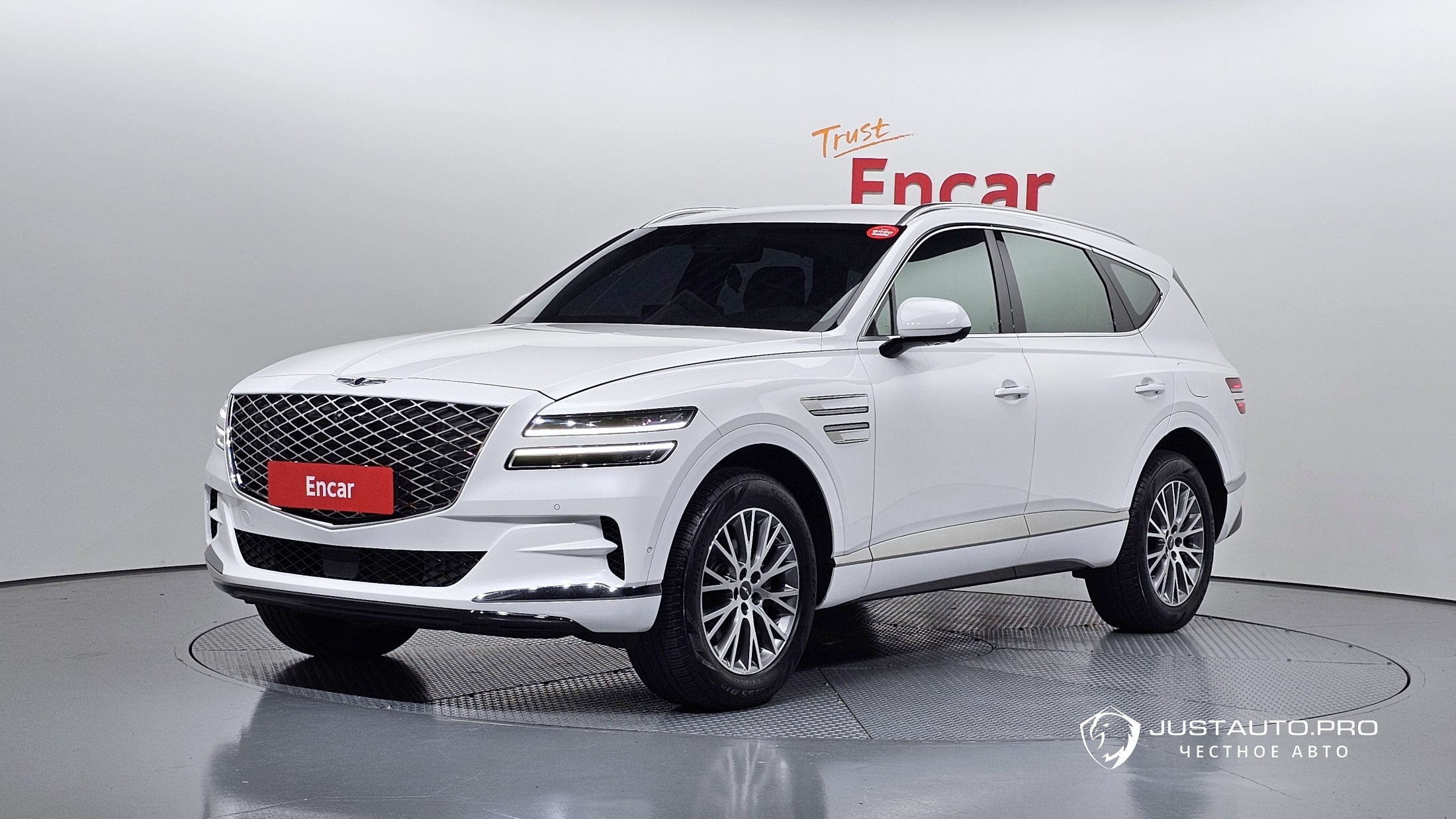 Автомобиль Genesis GV80