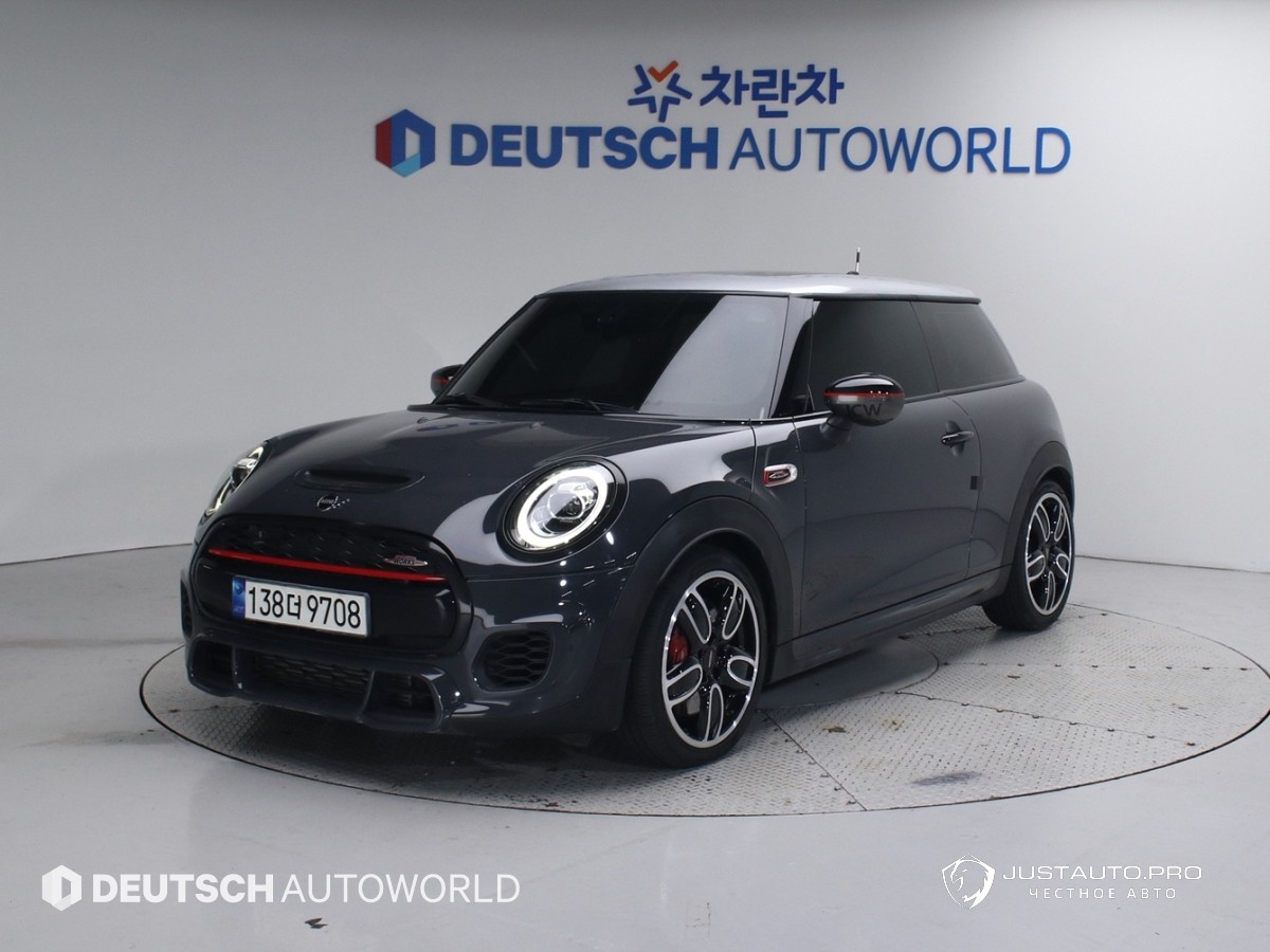Автомобиль Mini Cooper