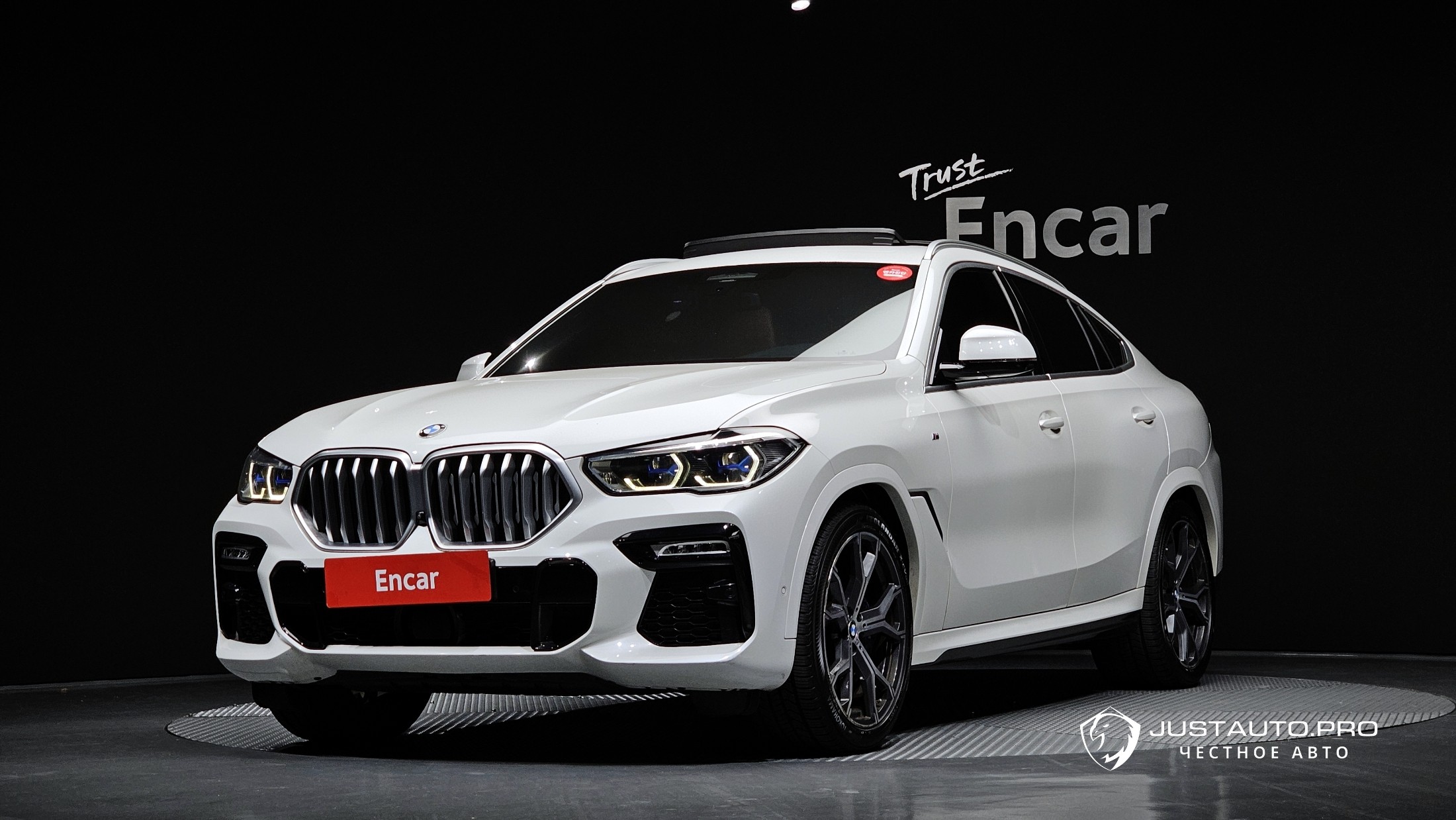 Автомобиль BMW X6