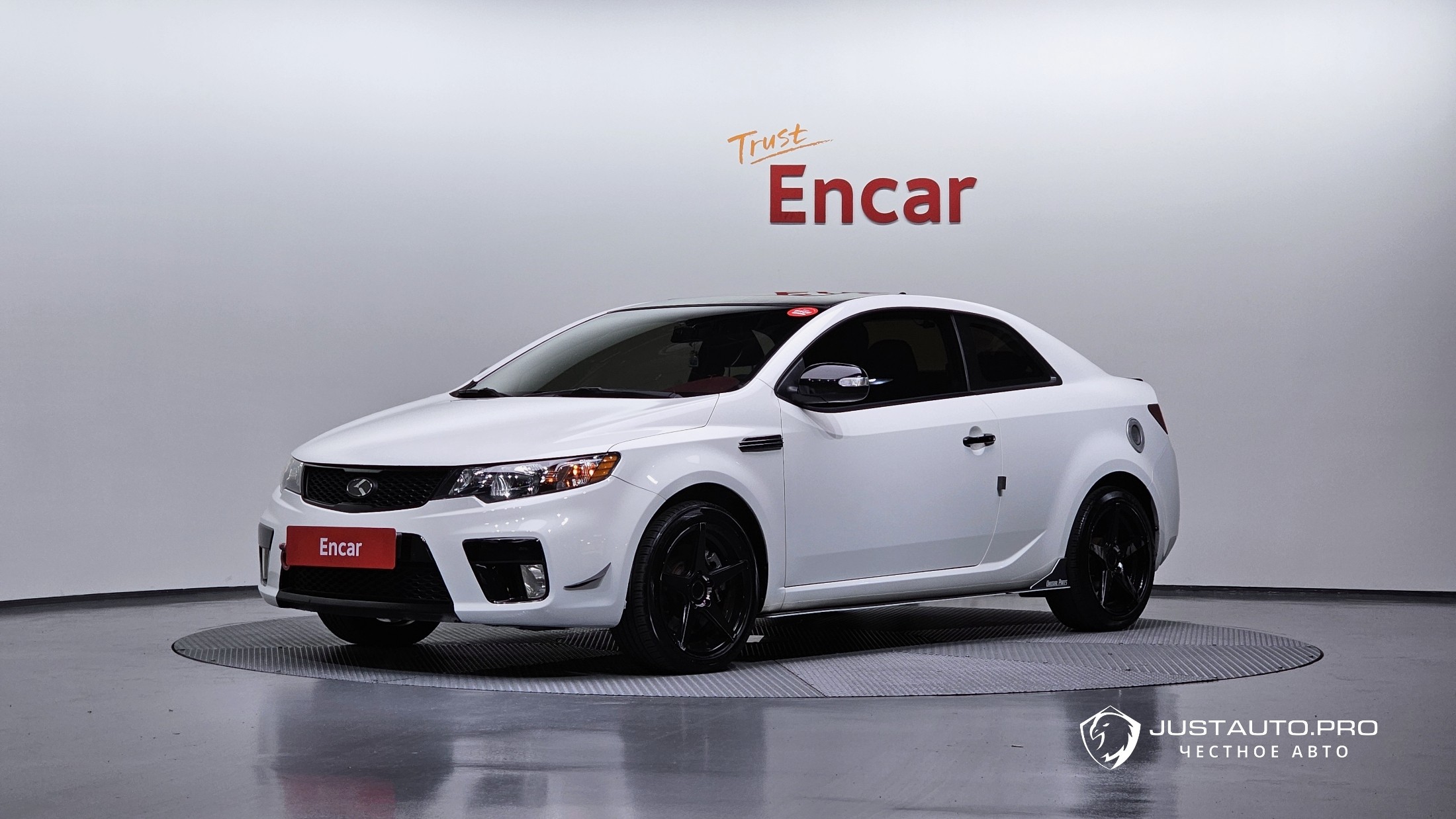 Автомобиль Kia Porte