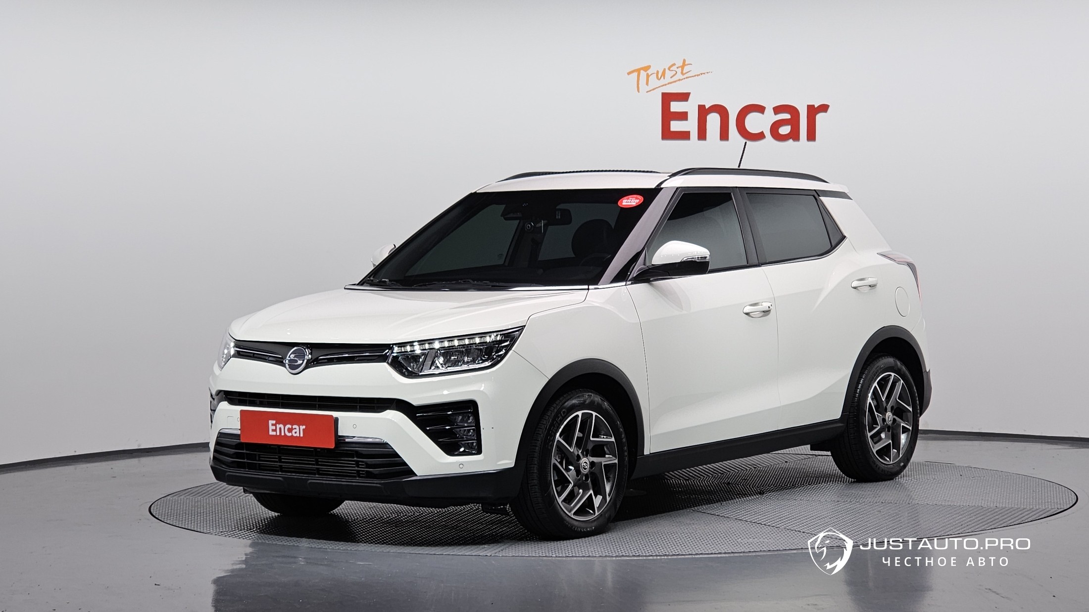 Автомобиль KG_Mobility_Ssangyong TIBOLI