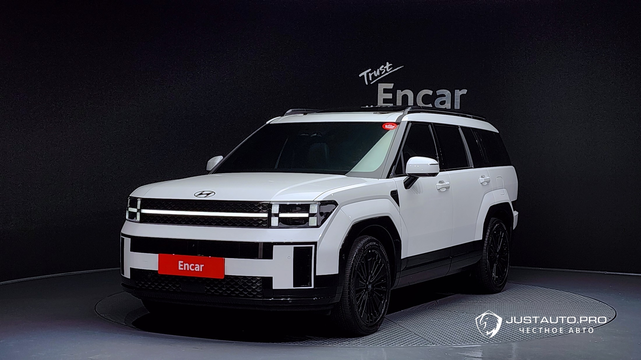 Автомобиль Hyundai Santafe