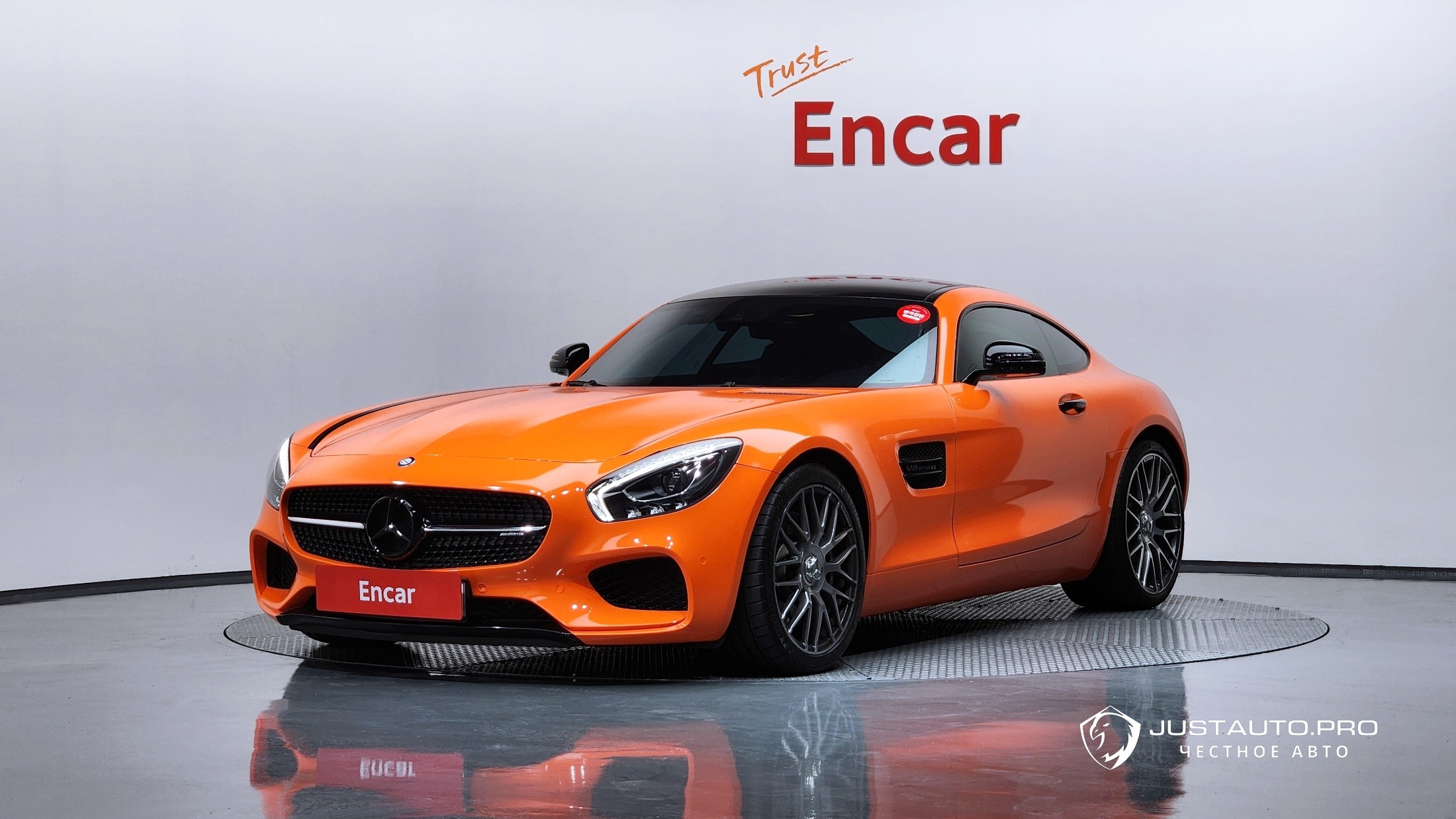 Автомобиль Mercedes-Benz AMG GT