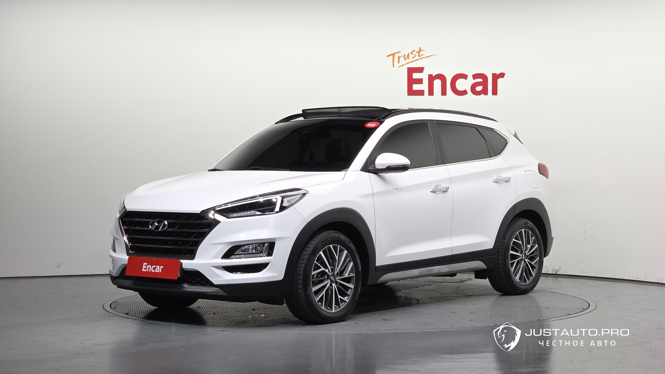 Автомобиль Hyundai Tucson