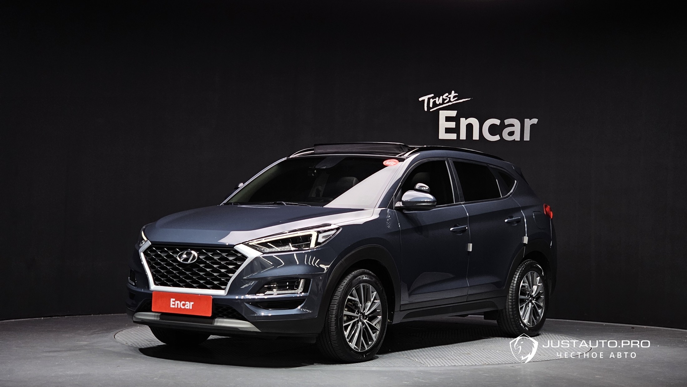 Автомобиль Hyundai Tucson