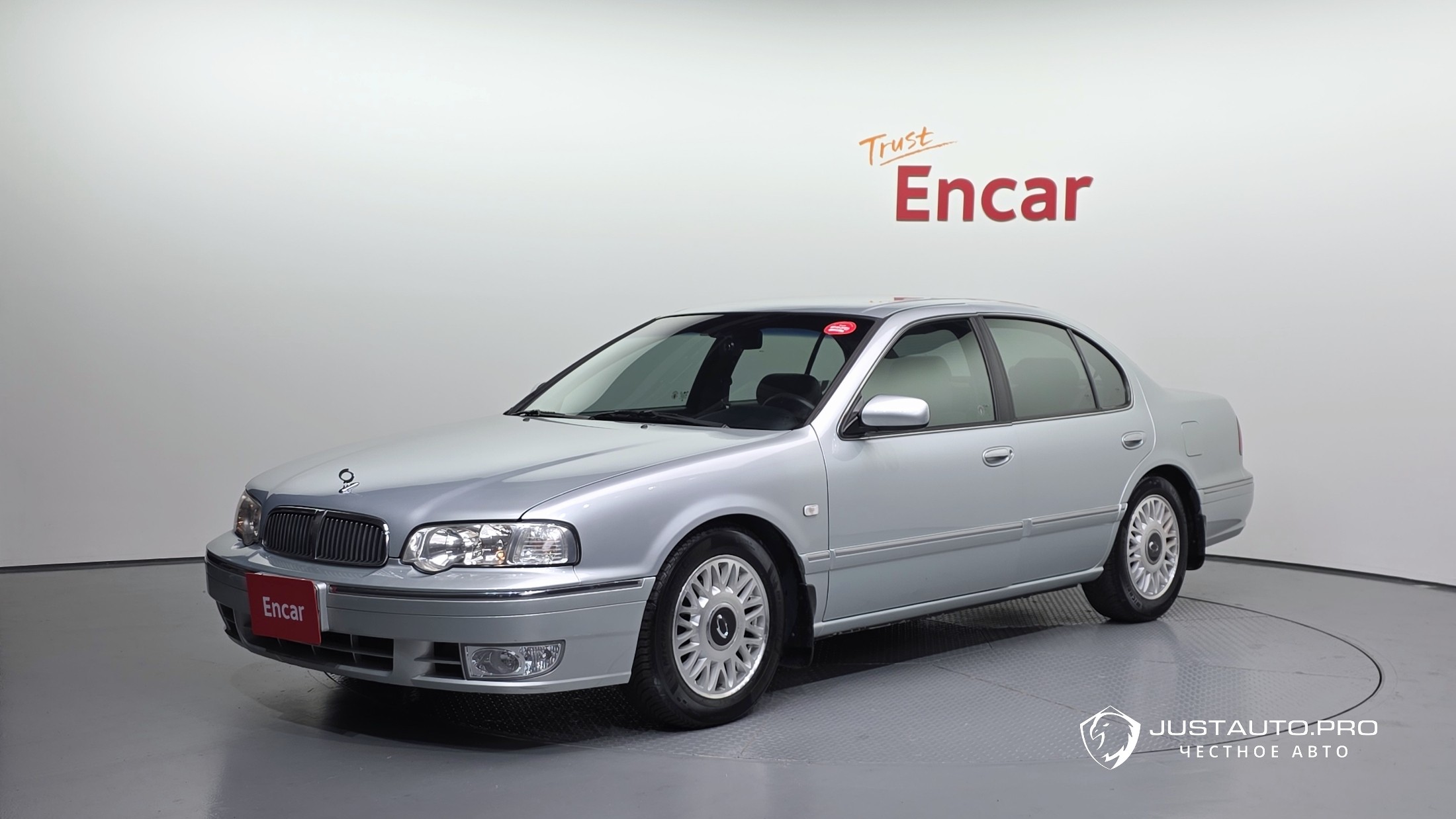 Автомобиль Renault-KoreaSamsung SM5 