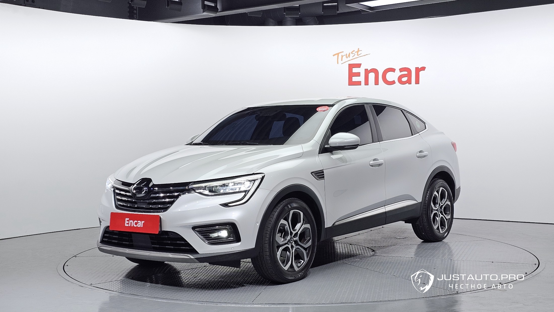 Автомобиль Renault-KoreaSamsung XM3