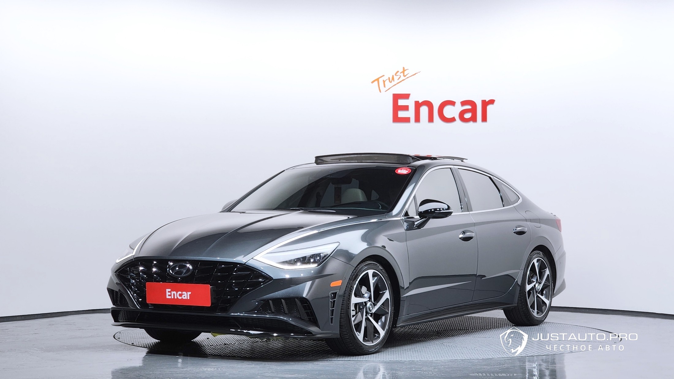 Автомобиль Hyundai Sonata