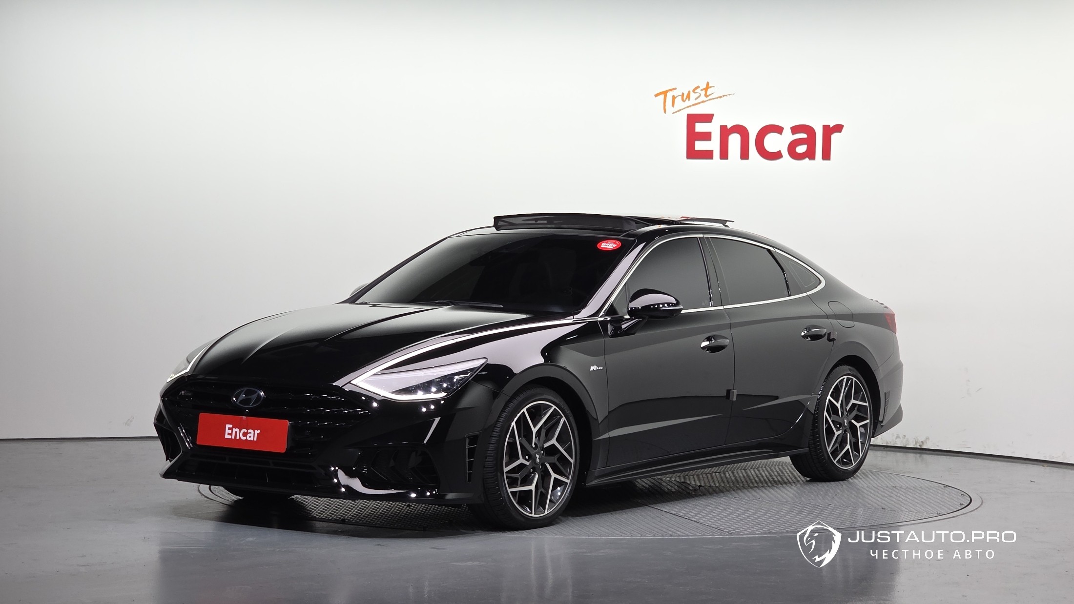 Автомобиль Hyundai Sonata