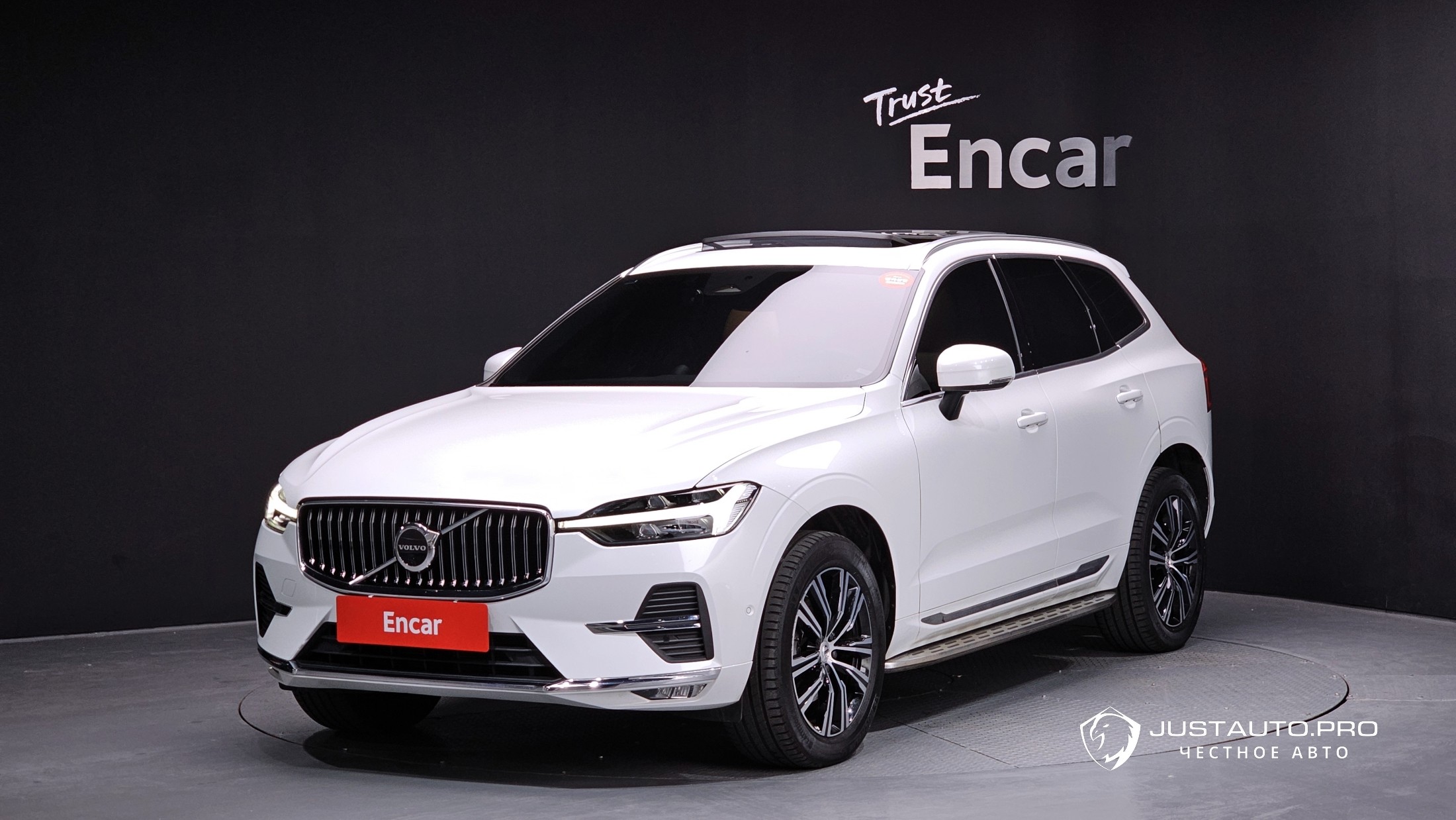 Автомобиль Volvo XC60