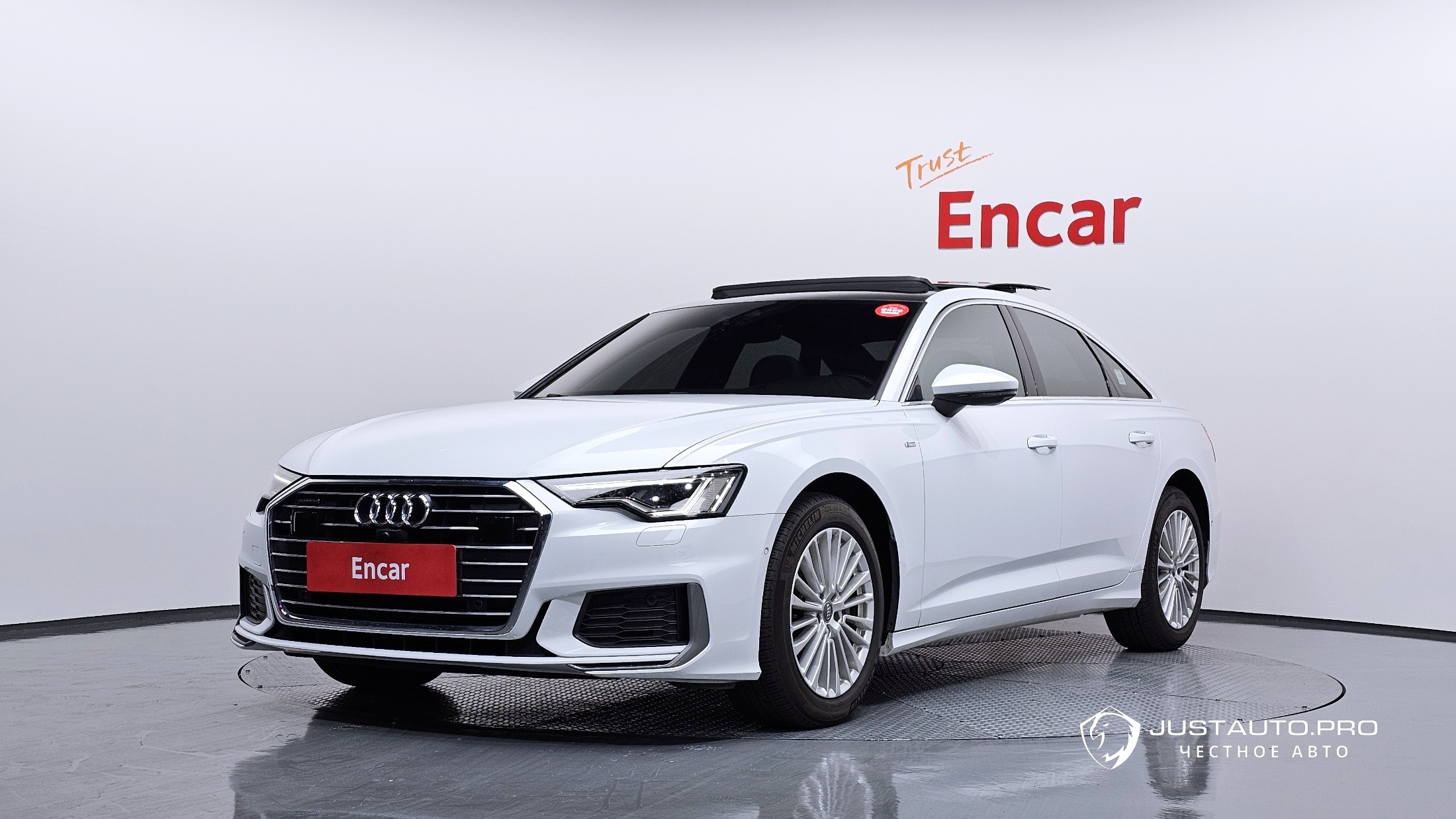 Автомобиль Audi A6