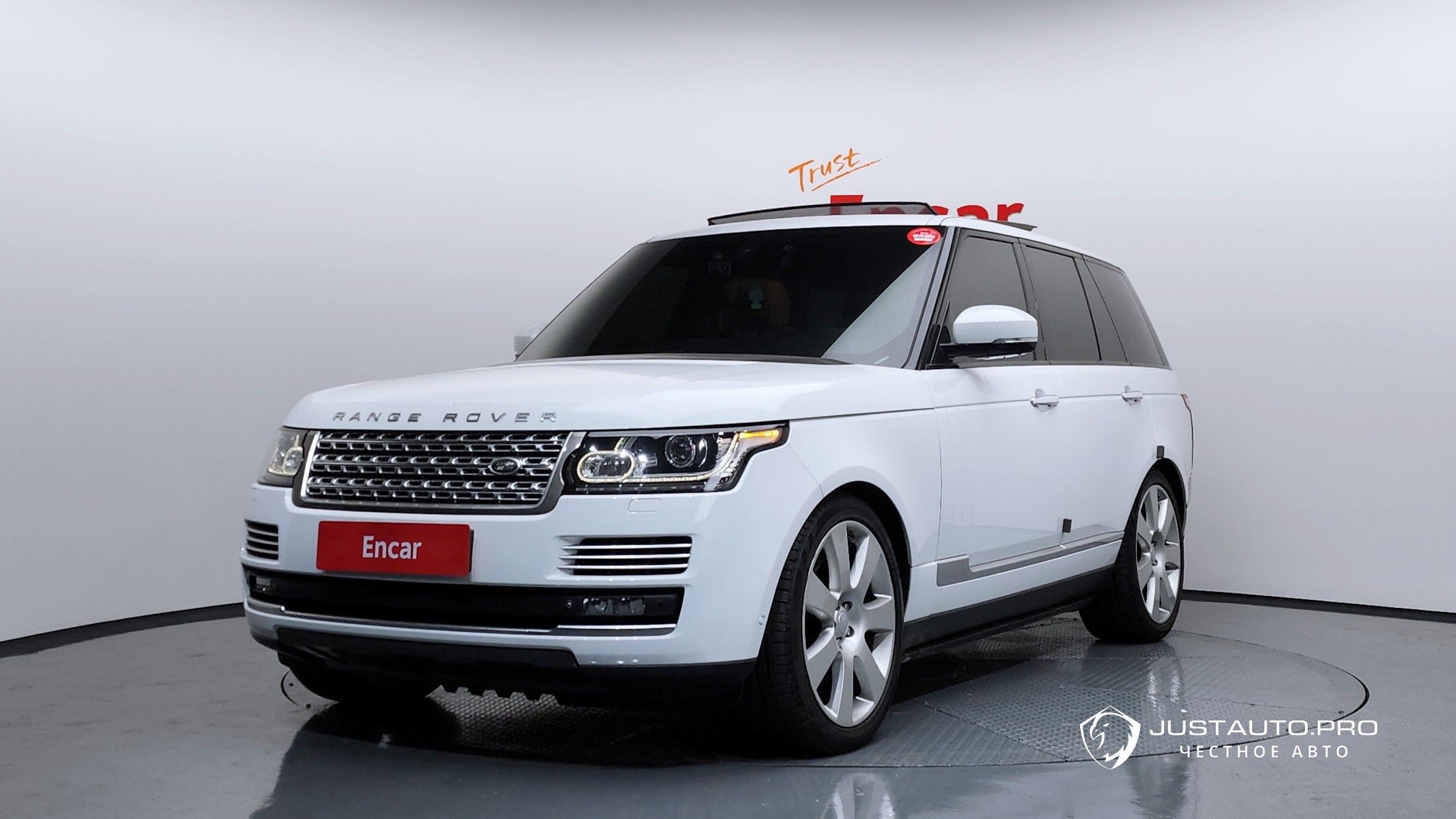 Автомобиль Land Rover Range Rover