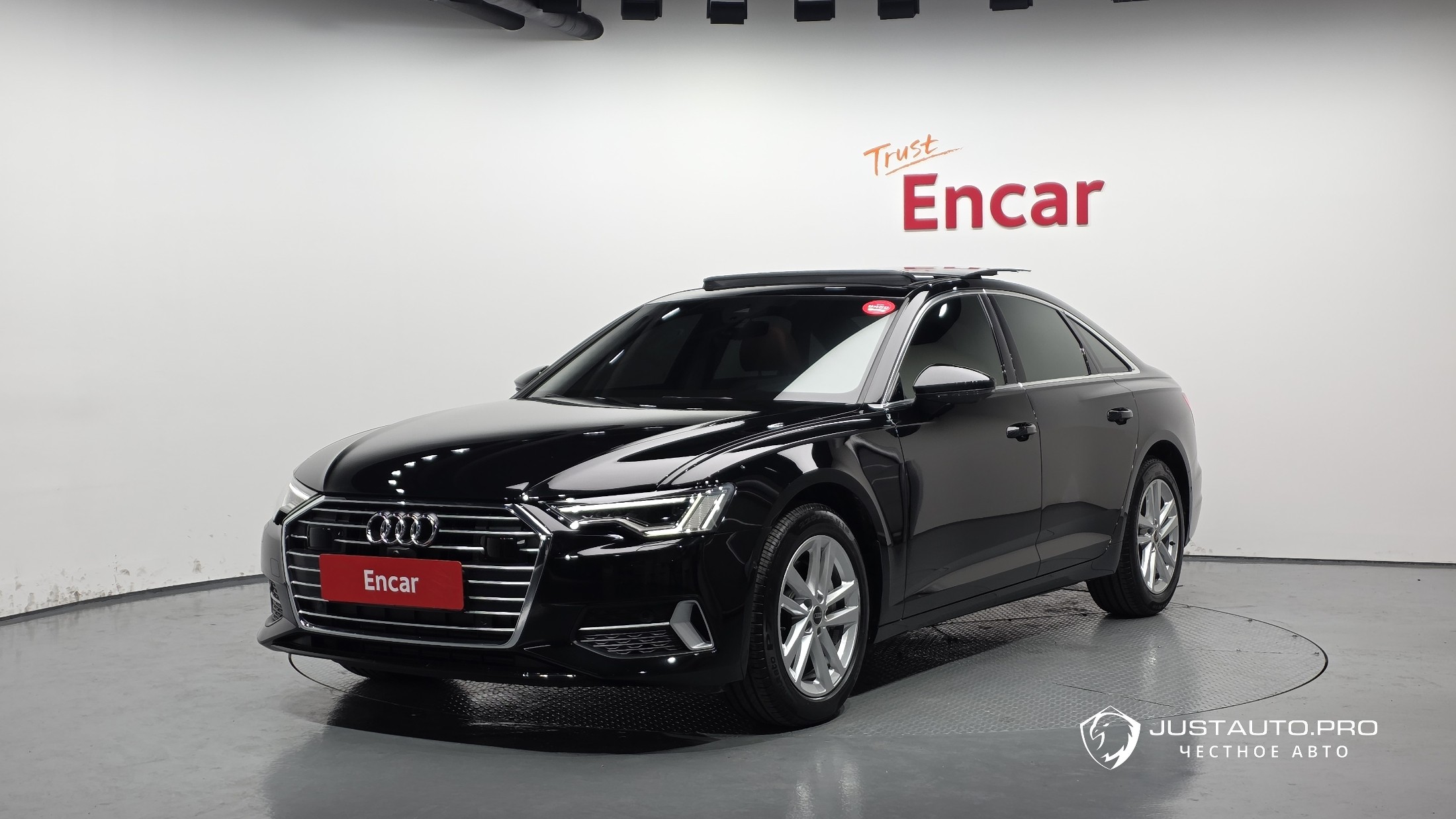 Автомобиль Audi A6