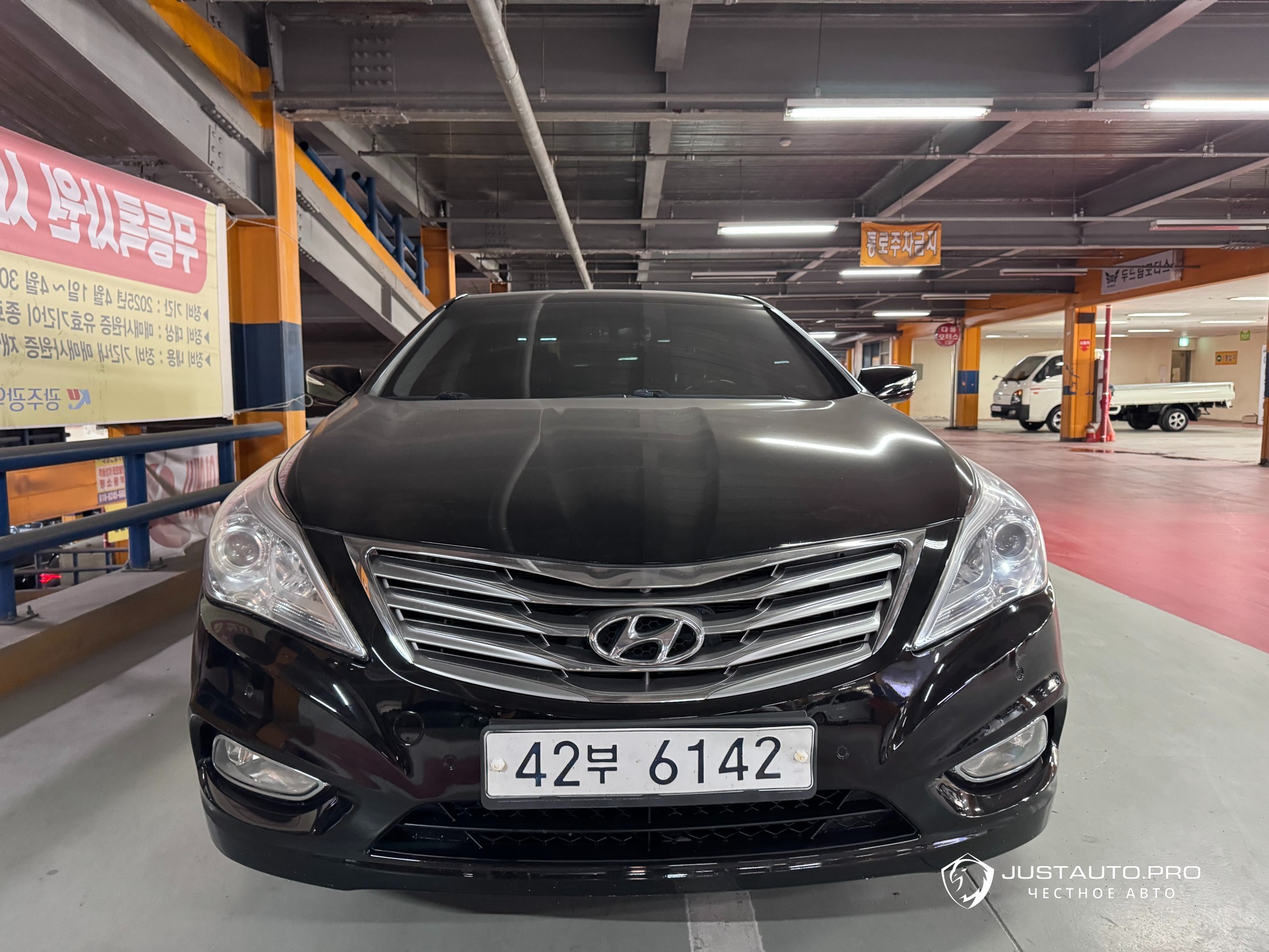 Автомобиль Hyundai Grandeur