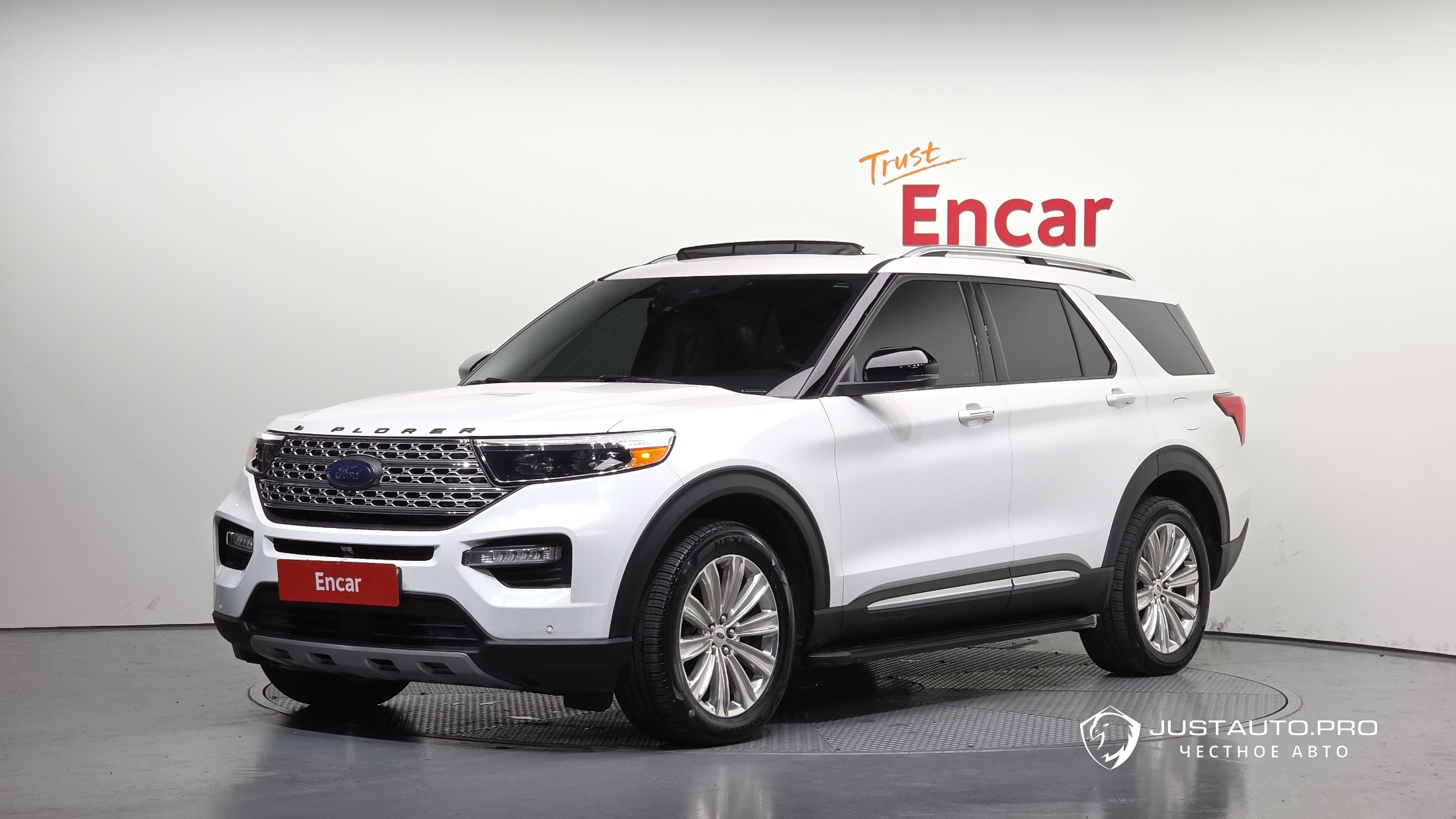 Автомобиль Ford Explorer