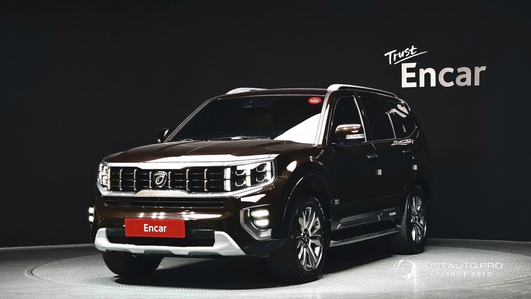 Автомобиль Kia Mohave