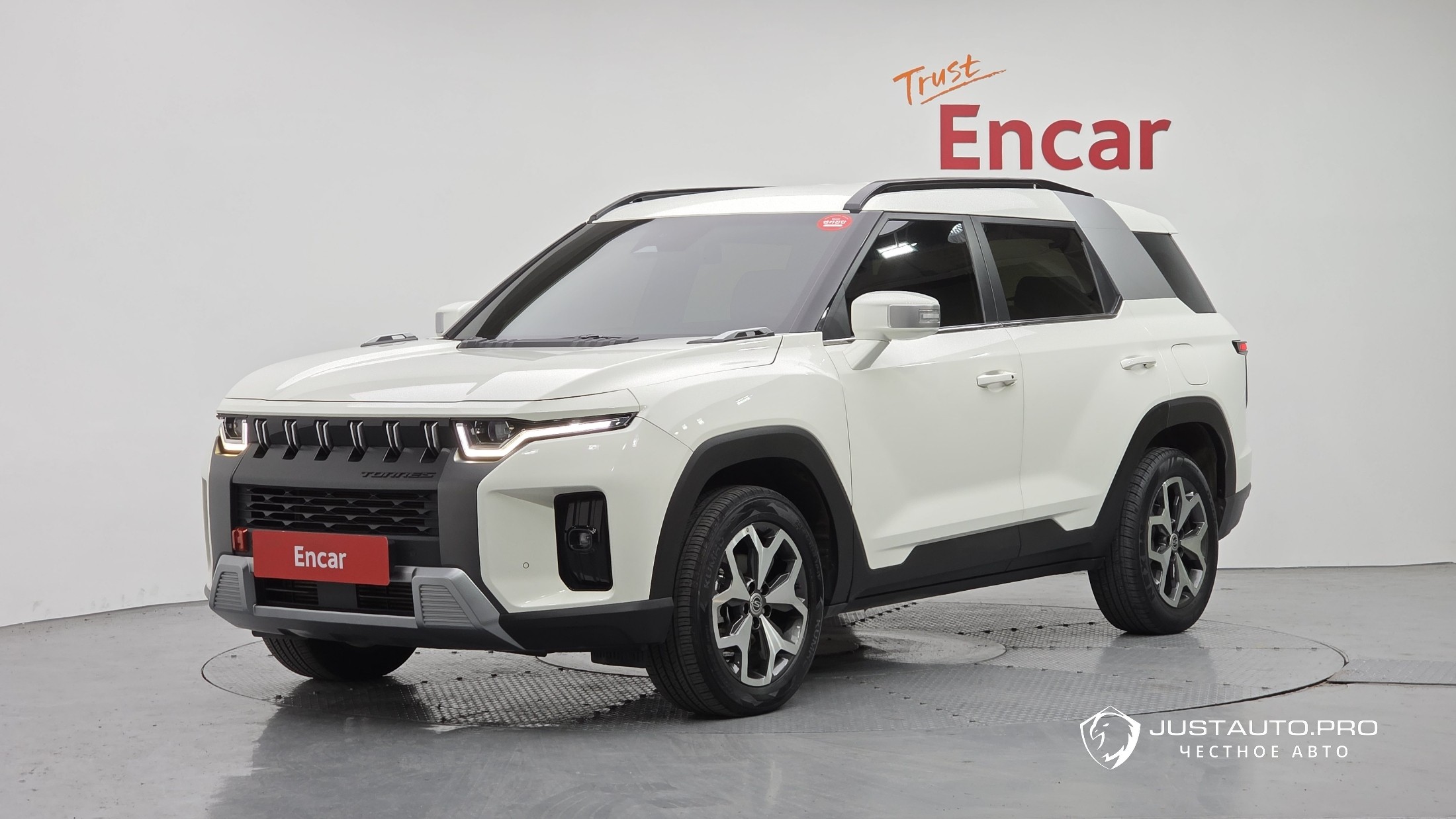 Автомобиль KG_Mobility_Ssangyong Torres