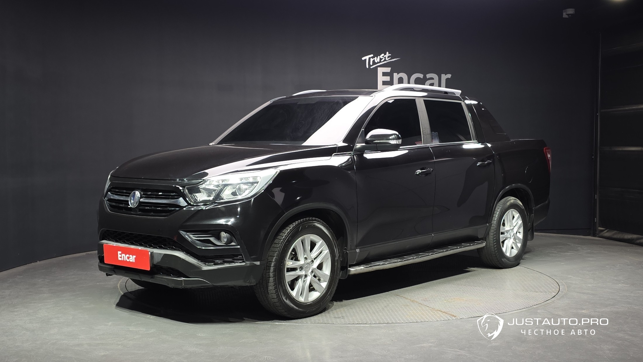 Автомобиль KG_Mobility_Ssangyong Rexton